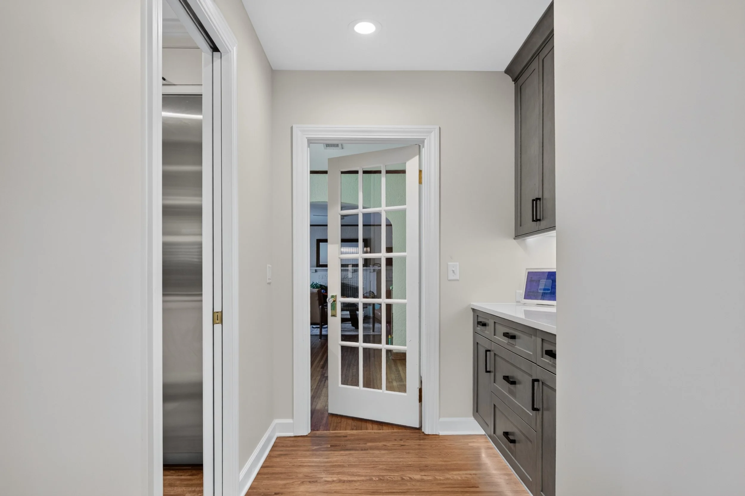 1354 Woodward (94).jpg