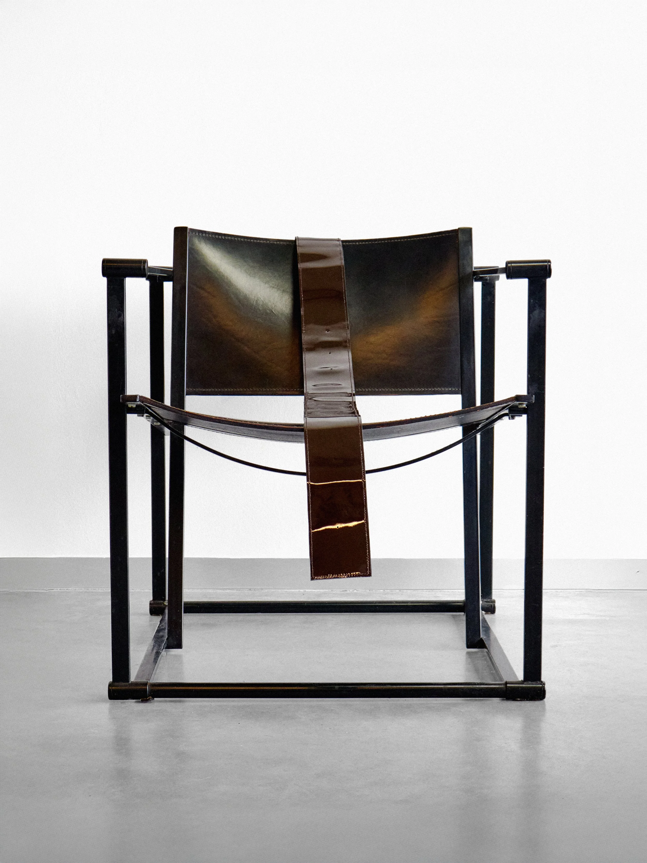 the brown glazed strap