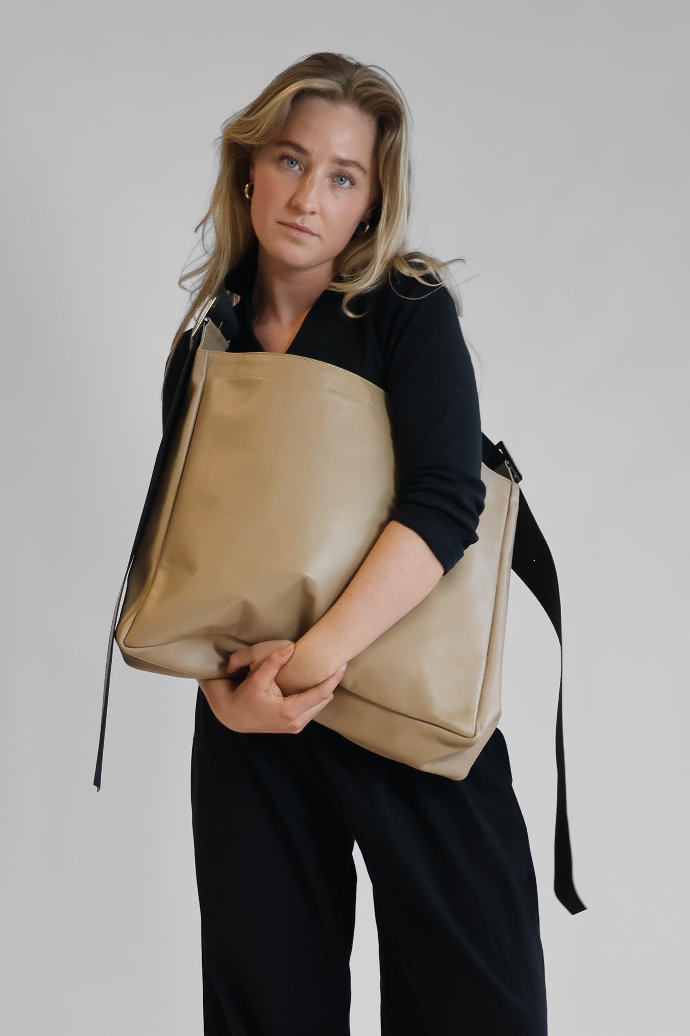 base bag large - tan