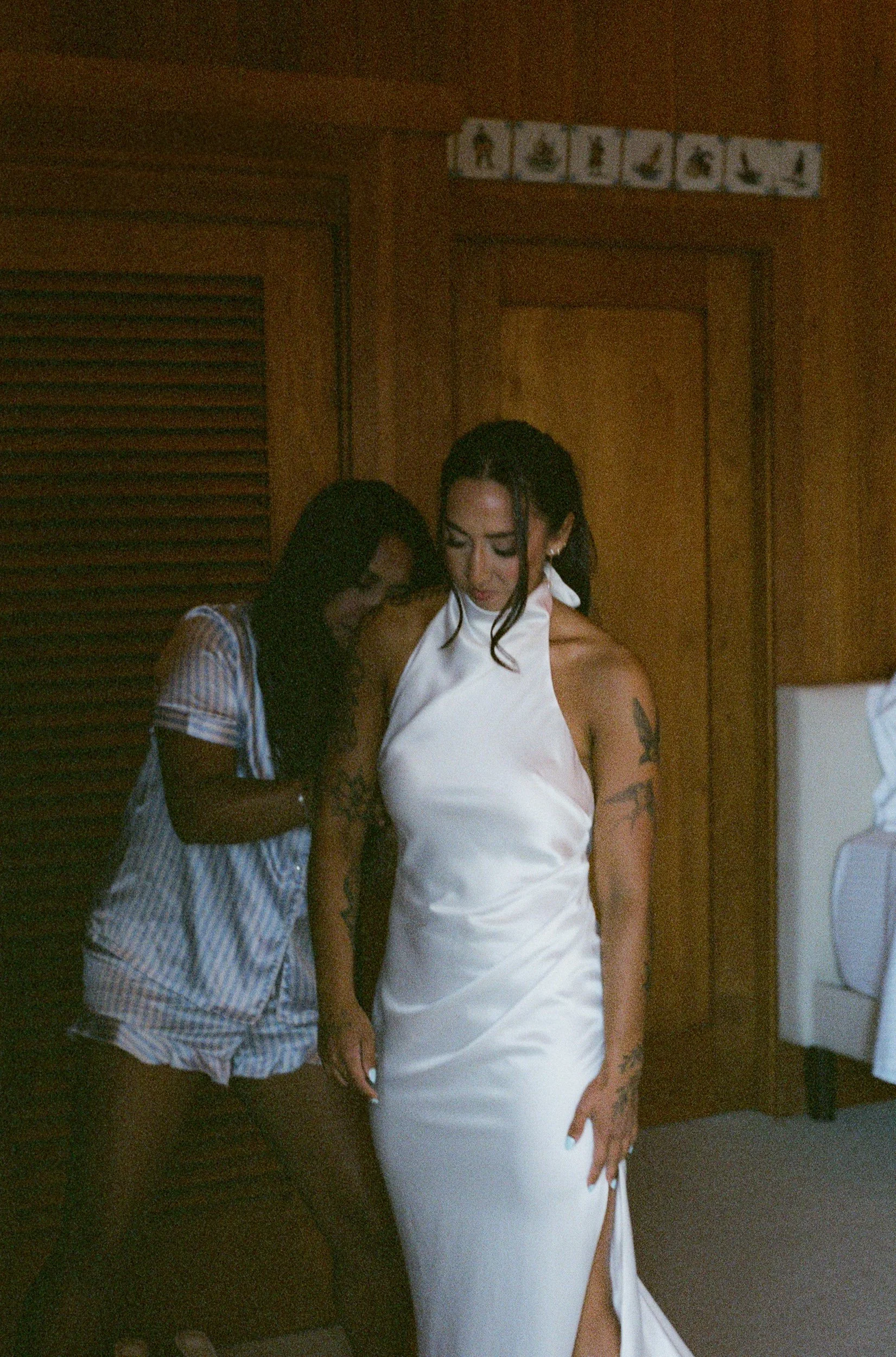 film-wedding-brides-san-juan-island-sarah-fingarson-3.jpg