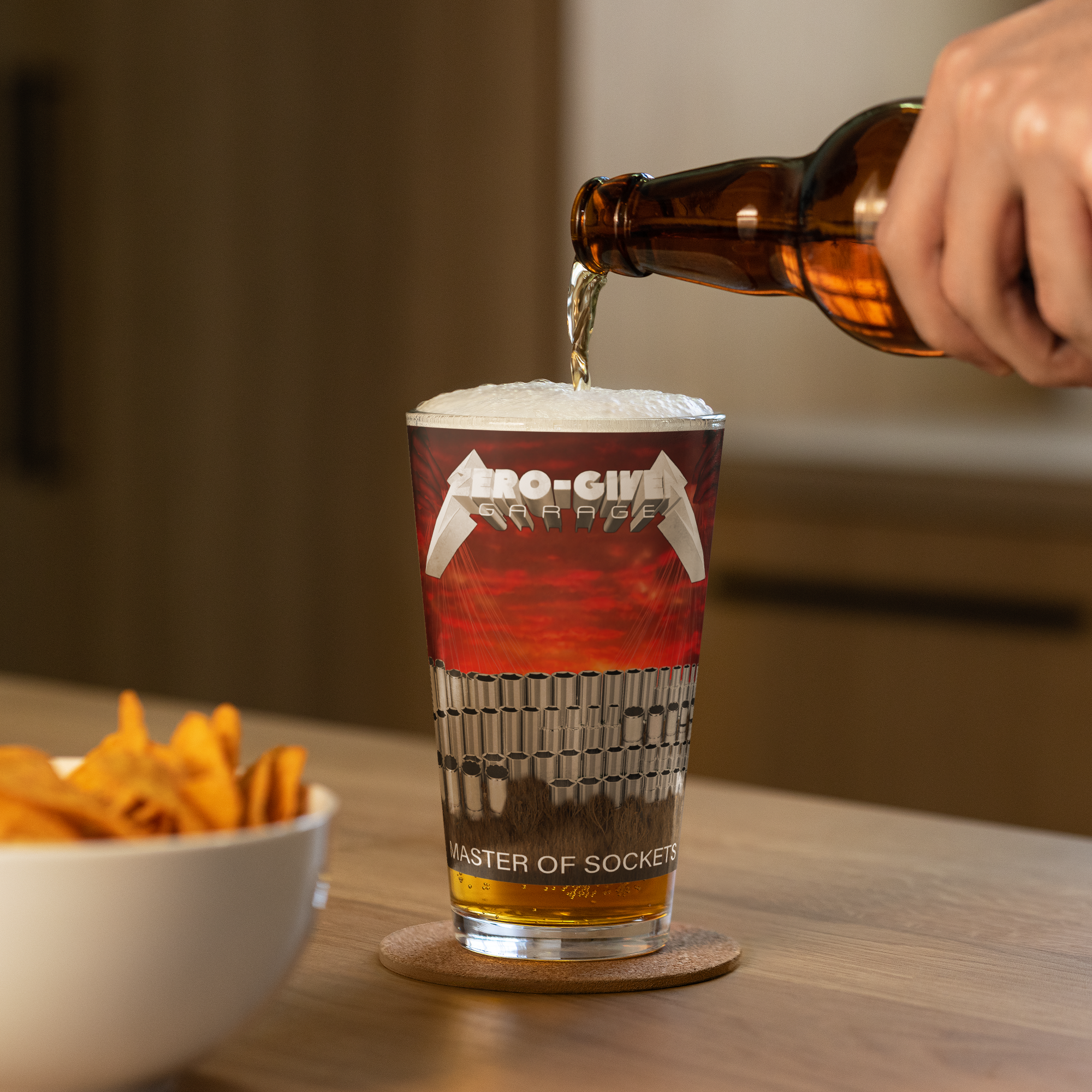 shaker-pint-glass-(16-oz)-16-oz-left-68b7bb786ee12.png