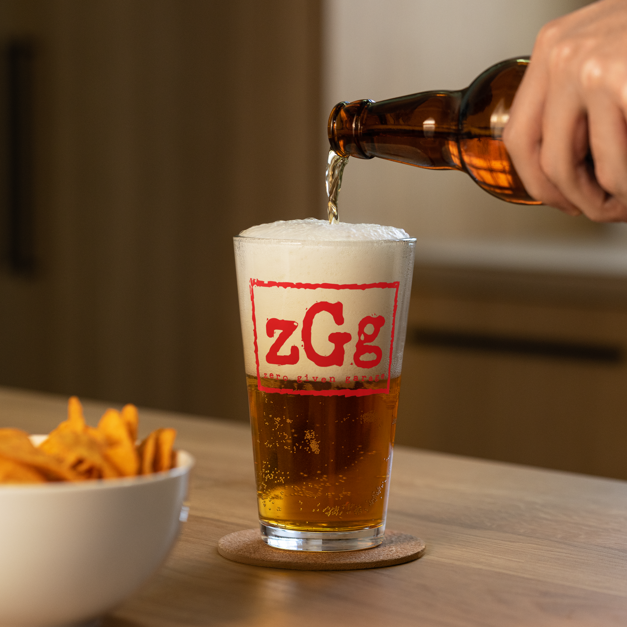 shaker-pint-glass-(16-oz)-16-oz-left-68b7dbd1cc061.png