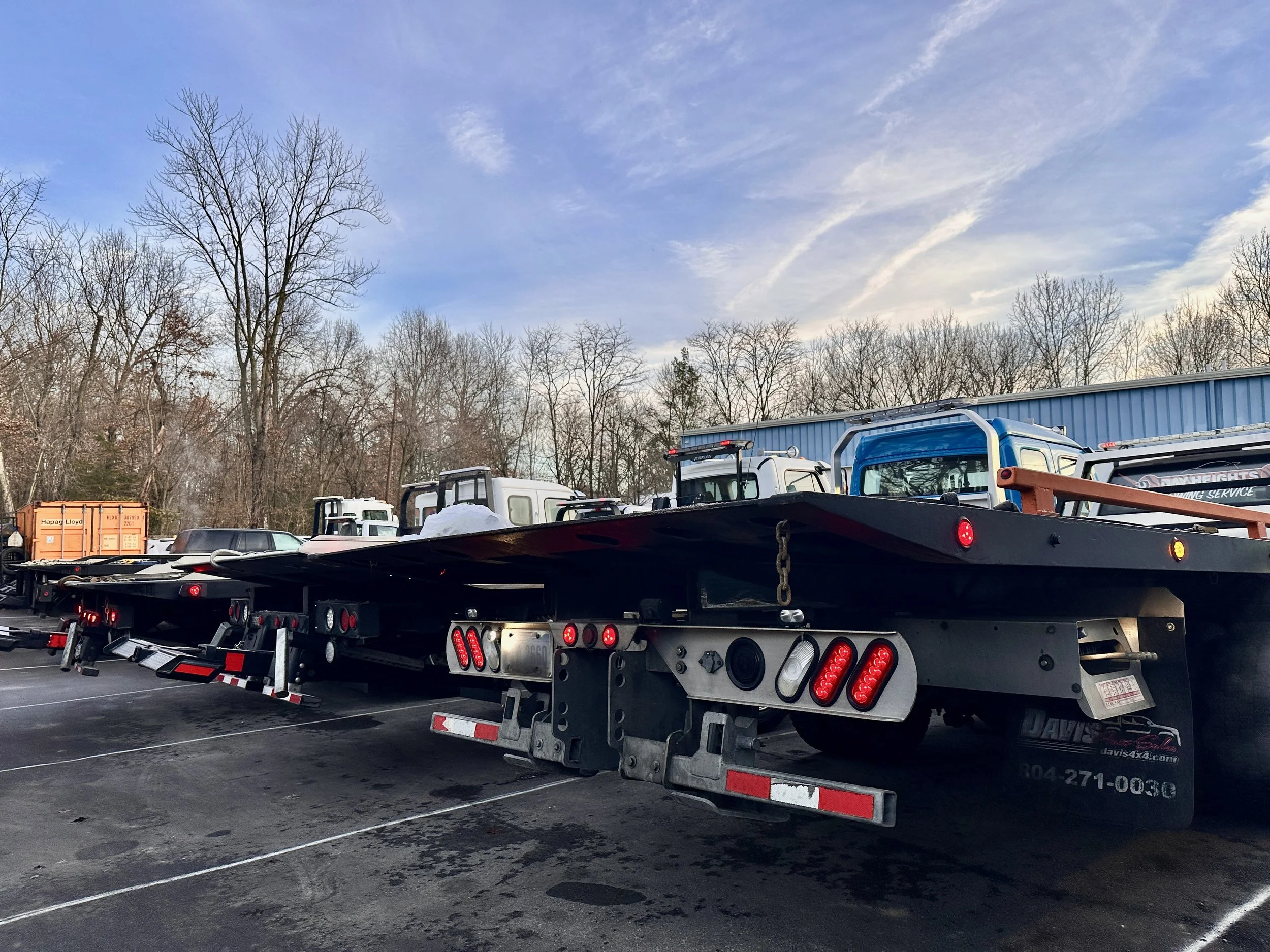 Accident Towing vs. Breakdown Towing: What's Different and What You Should Expect