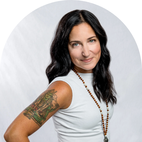 408: Healing Ancestral Trauma, Limiting Beliefs and Patterns with Alyse Bacine