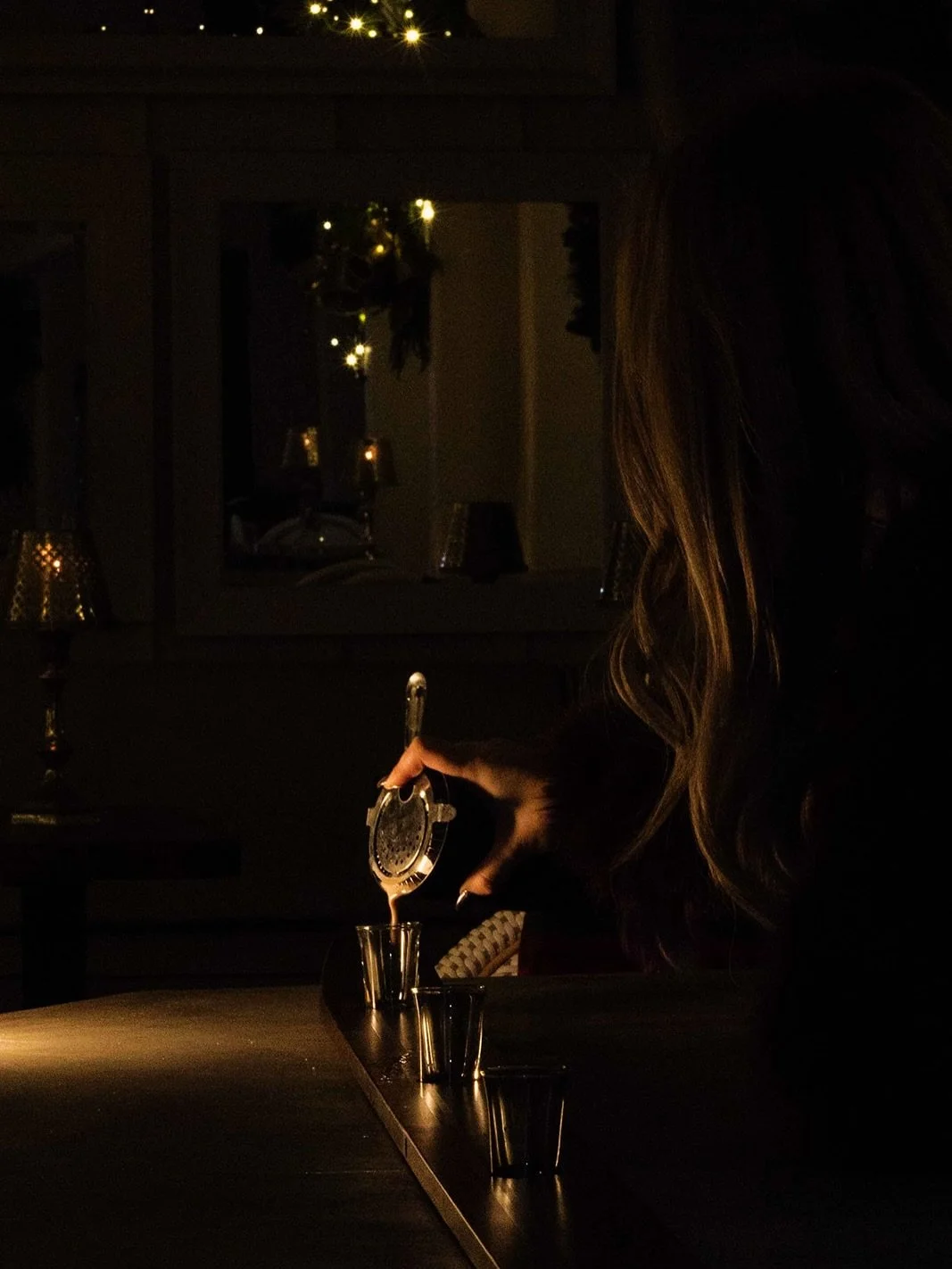 bite, sip, bite ❄️⁠
@josiesandco x apr&egrave;s fuoco
⁠the cookie shot ski of the winter season