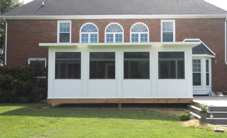 Sunroom in Clarksville, TN