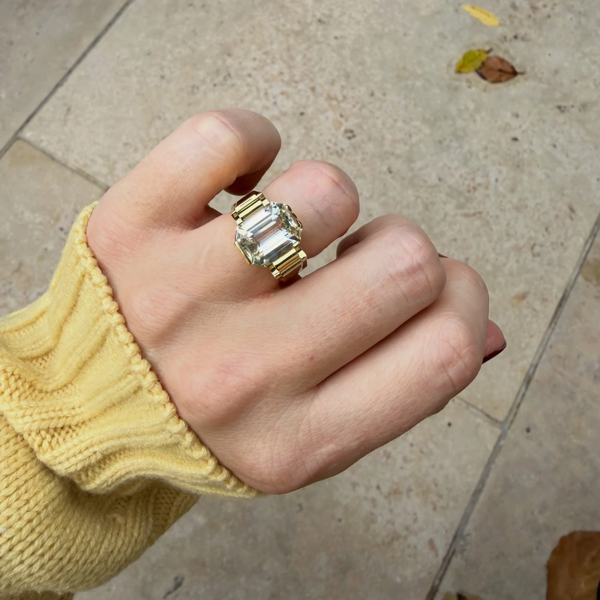 Chunky 18ct yellow gold art deco inspired yellow bi-colour change sapphire ring. Such a pleasure doing this ring for the most gorgeous couple. 💫🥂💛🍾