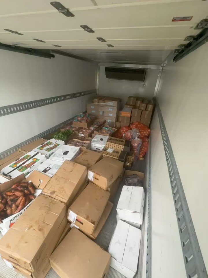 I don&rsquo;t want y&rsquo;all to forget that I still run the SHARE - discount food box program.

My November menu is live now on @the6thbranch website ✨