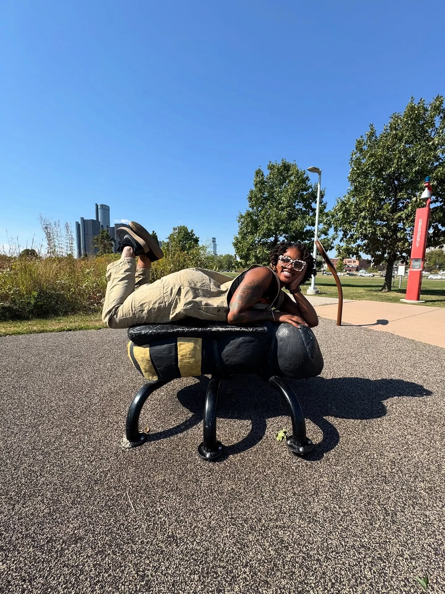 Happy Thanksgiving from Saj the Farmer 🧑🏾&zwj;🌾 🦃

It&rsquo;s been such a beautiful, bountiful, boundless season for me &amp; I&rsquo;m so blessed to have shared this part of my journey with you all. I hope each and everyone one of you see the fa