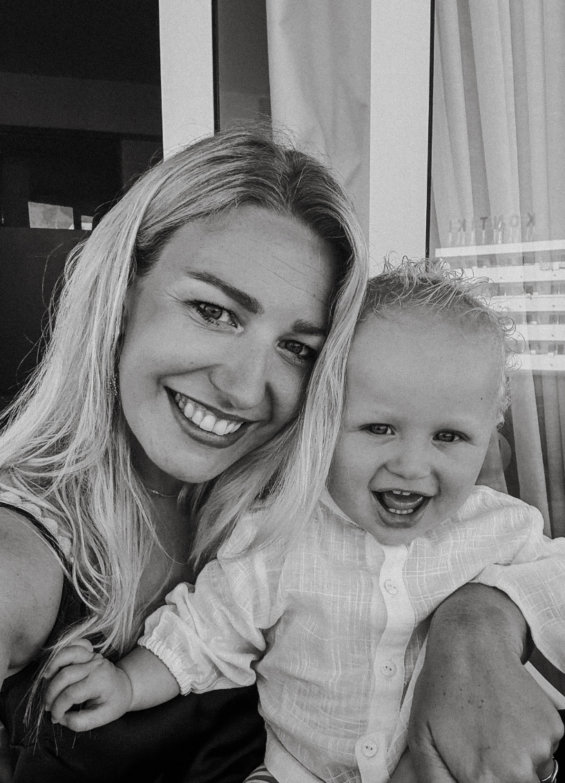 Christie Koudijs met zoontje Frenkie, founder Route B via The Course Collective academy