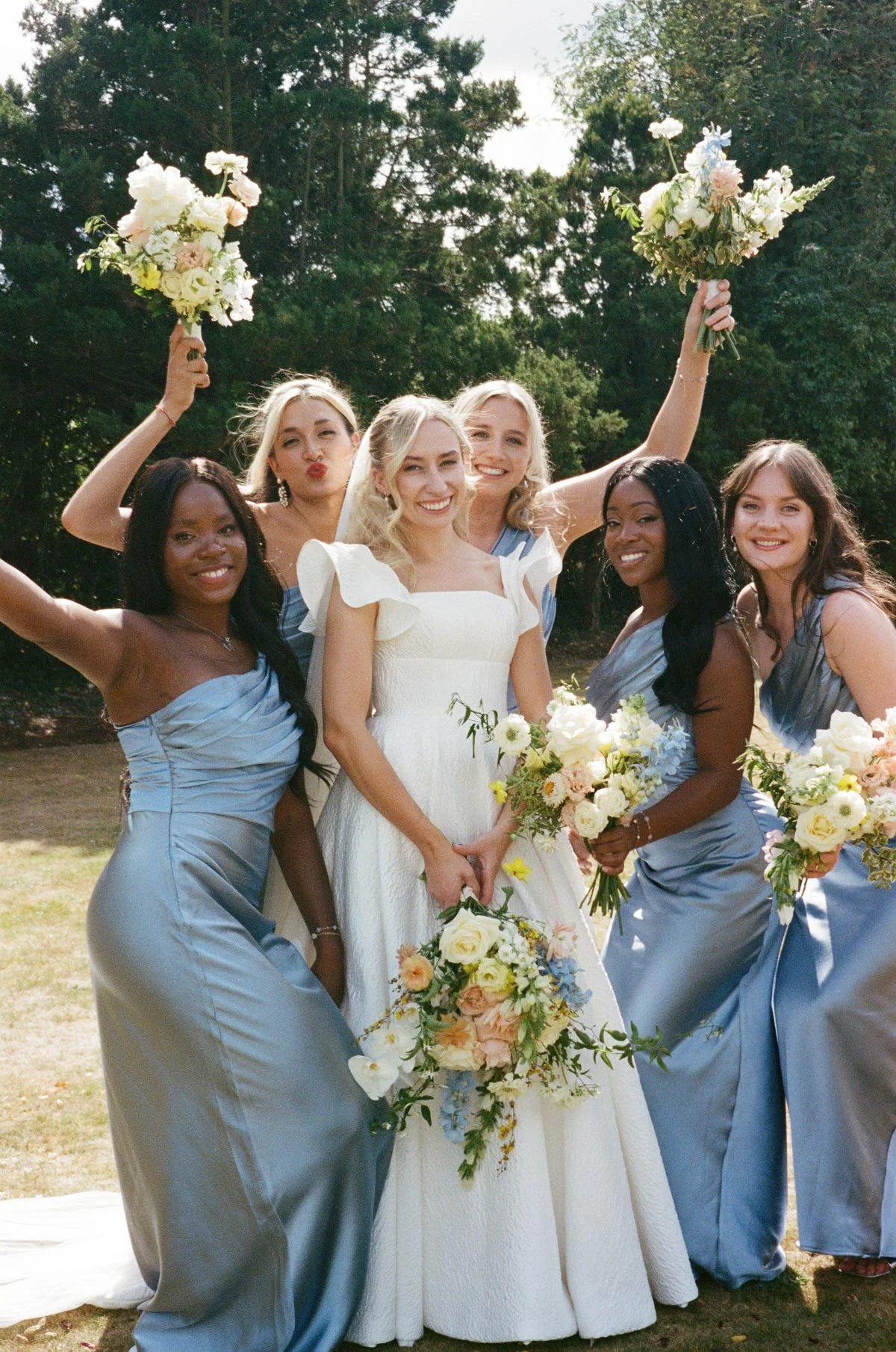 bridesmaids-on-film-rose-stelfox-photography-1.jpg