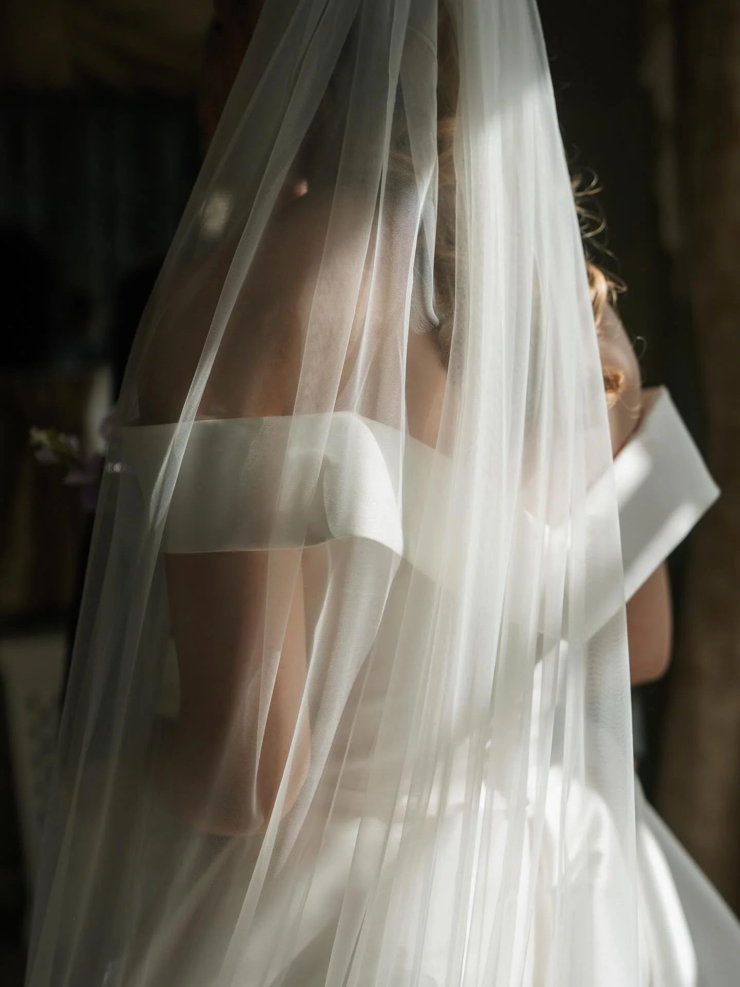 Previews from Millie &amp; Sami&rsquo;s Cheshire wedding ✨ early spring really showed up - sun, wind, rain &amp; hale all in one day. The weather only added to the magic, and it was still the sweetest celebration 🏹

&ldquo;Rose!!! These are beyond p