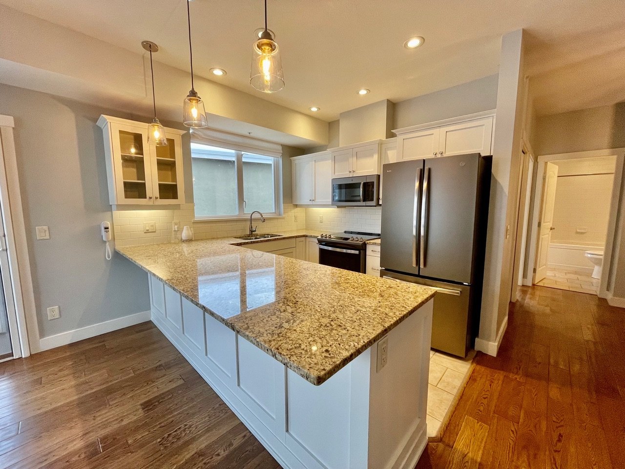Shannon Lake Penthouse Condo | 3B3B