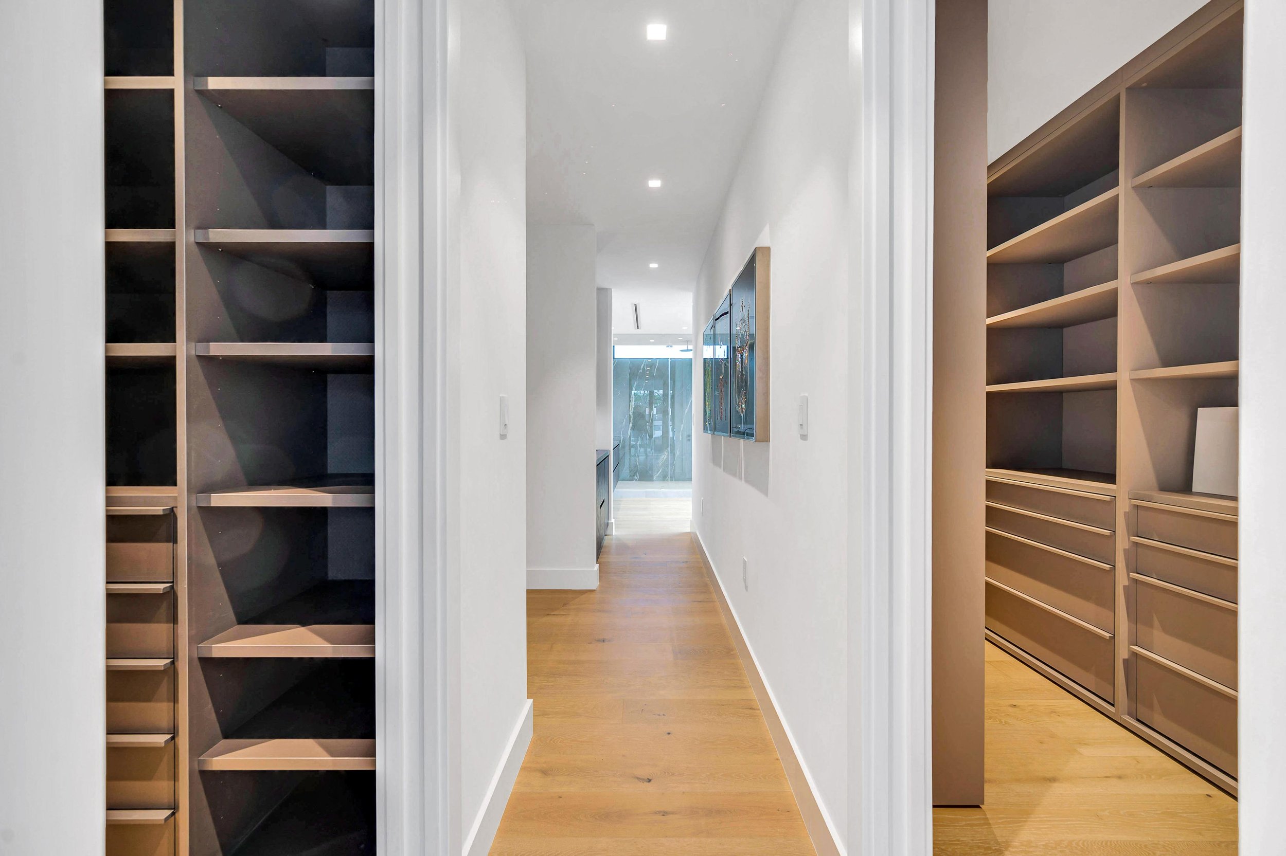 545 W 49TH ST-56.jpg
