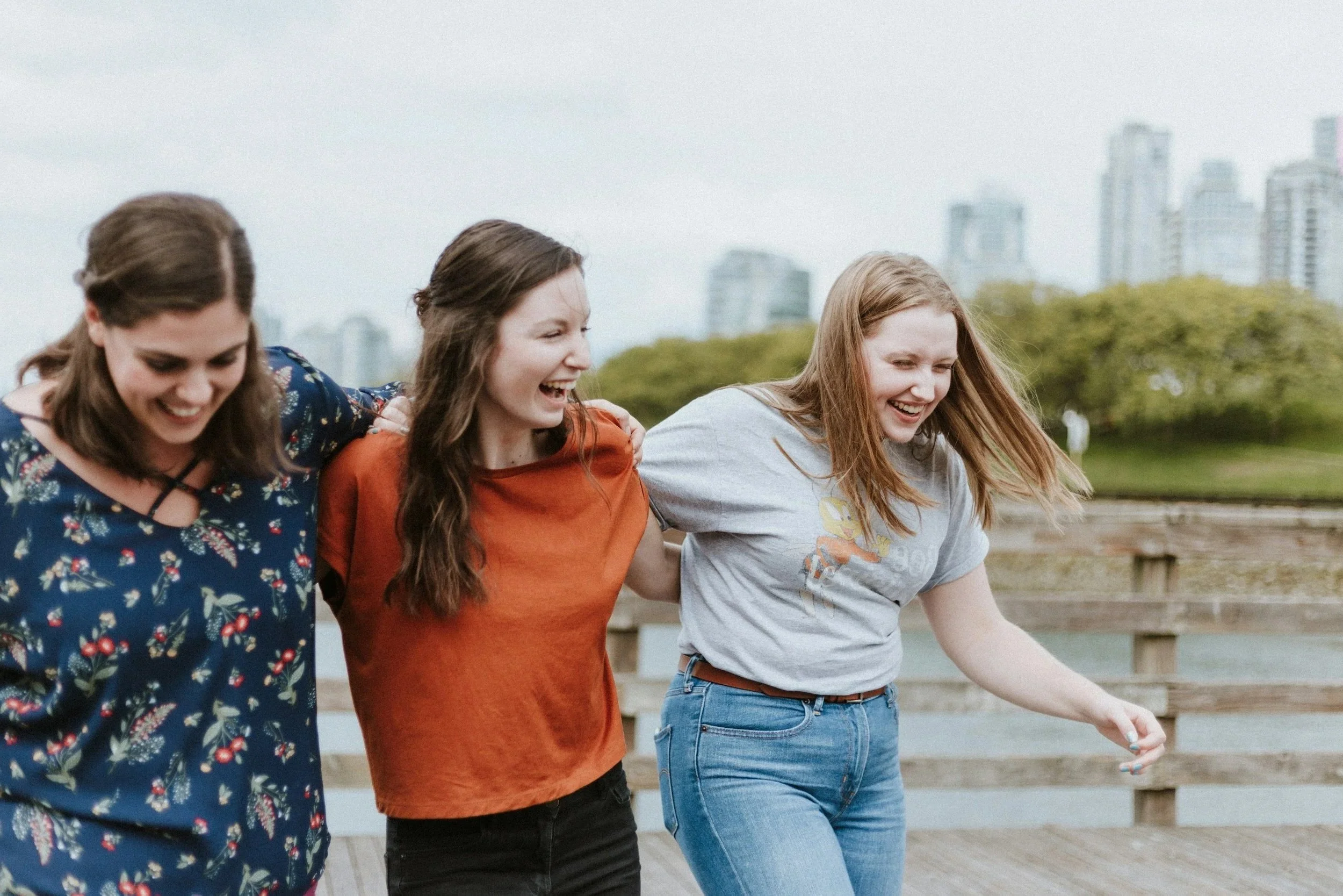 Teen and young adult, college student, therapist in Texas offering online counseling for anxiety and self-worth, eating disorders and relationships