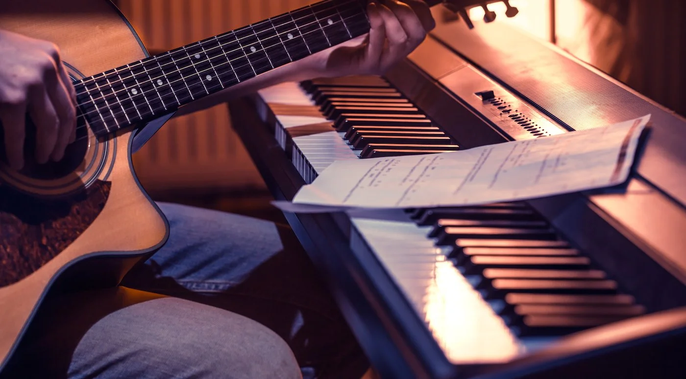 Why Does My Voice Sound Good in Practice but Bad When I Perform?