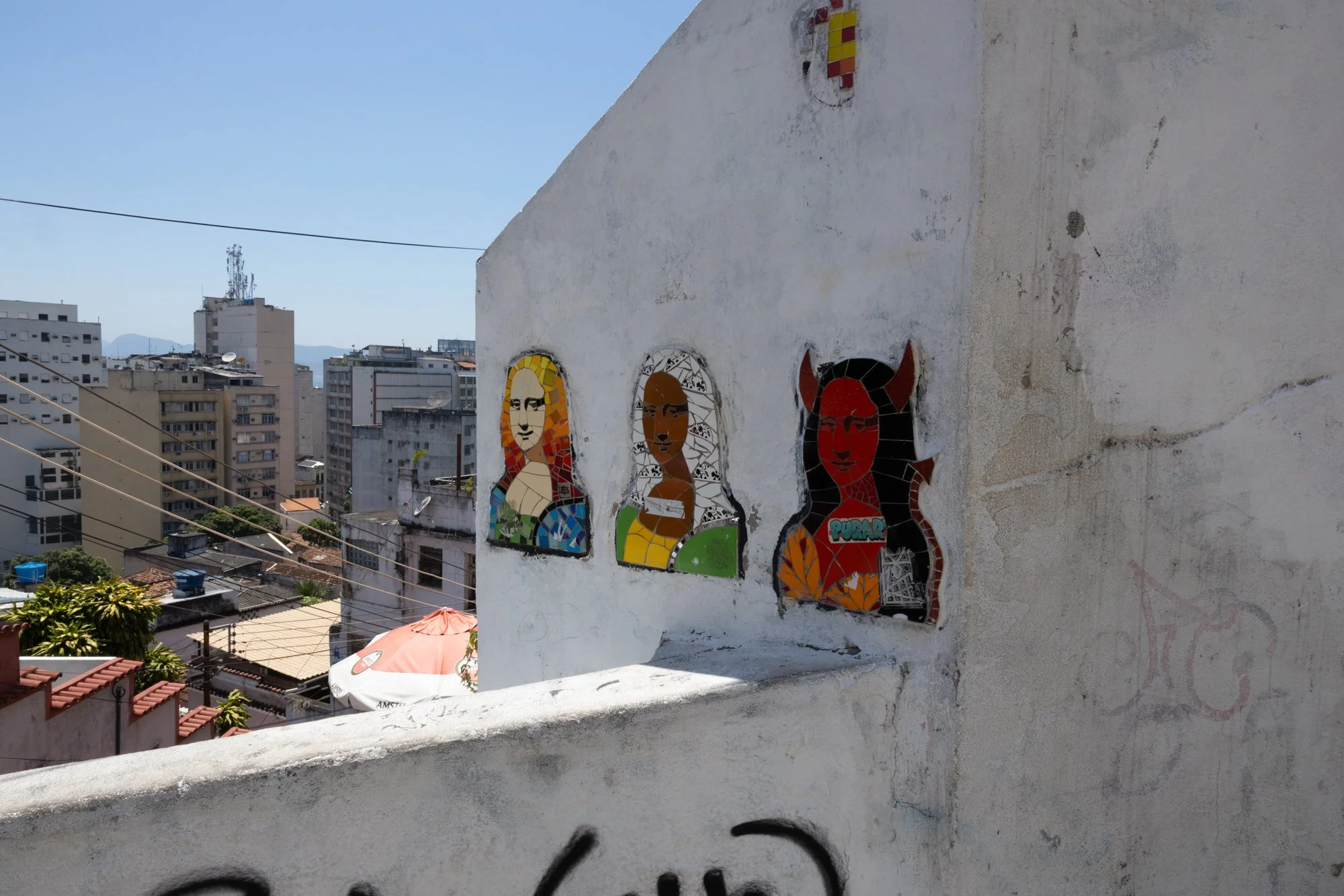 les escaliers Selarón rio de janerio vue en hauteur.jpg