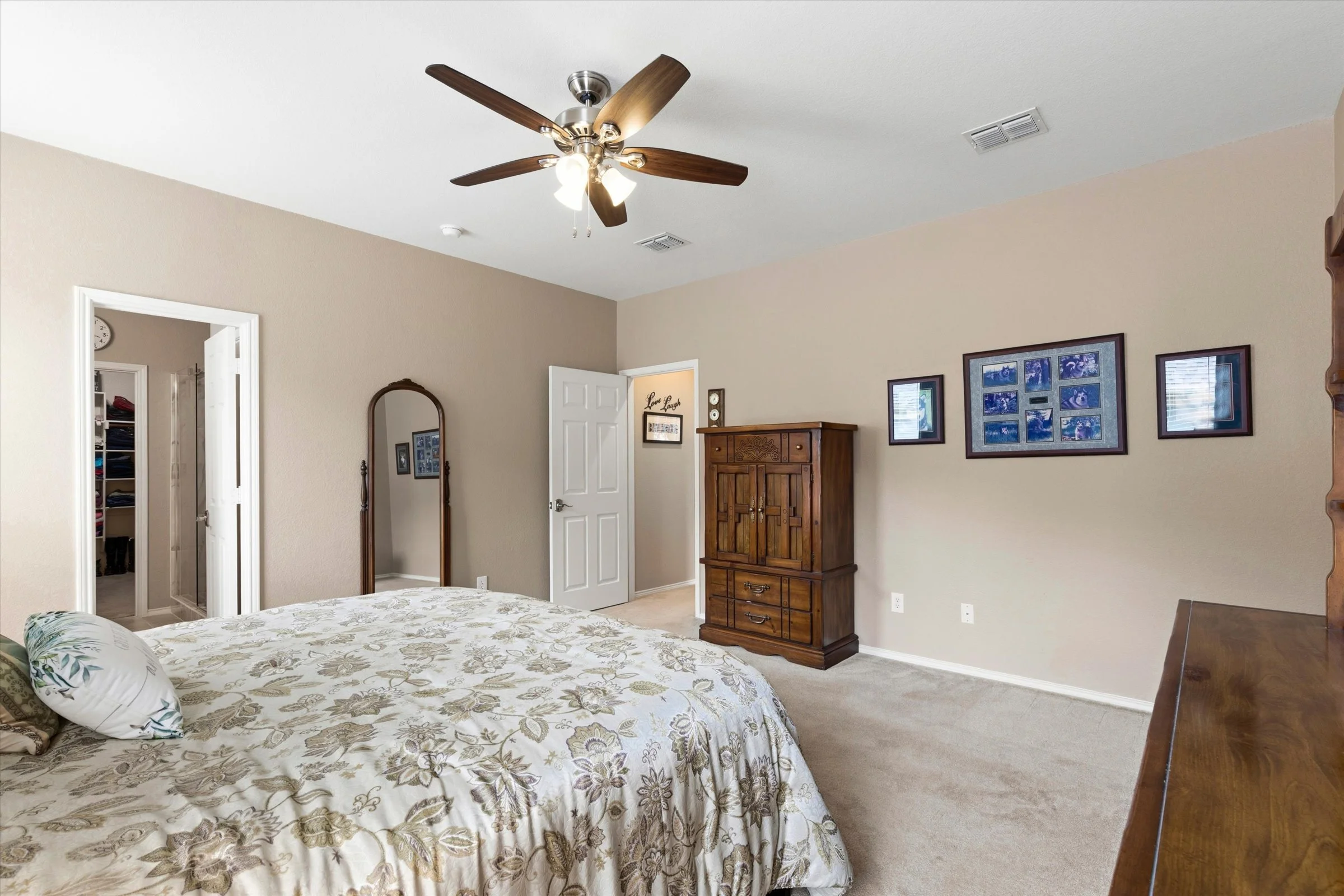 17-4Q4A8133 (1).jpg