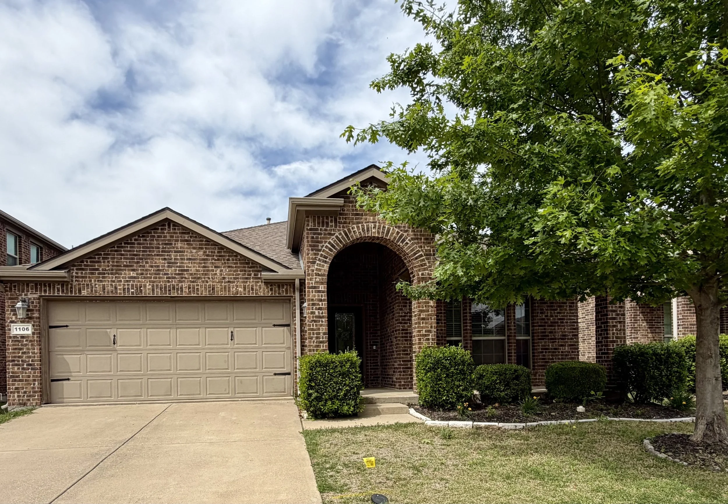 Lease | Home In Melissa