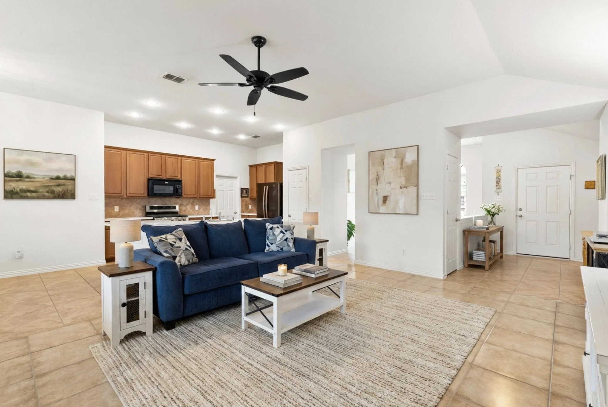 Langford living 3.jpg