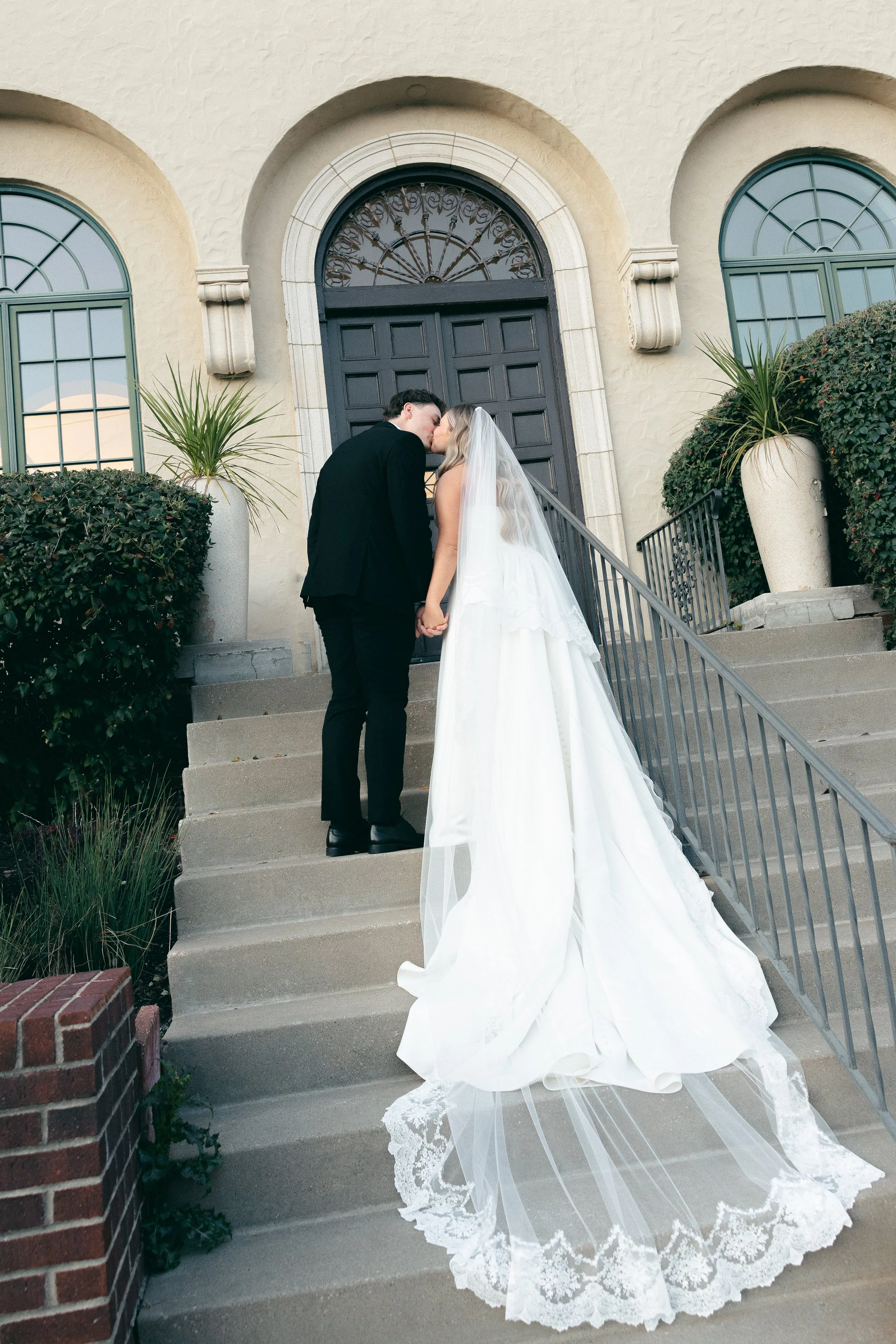 an editorial kansas city wedding