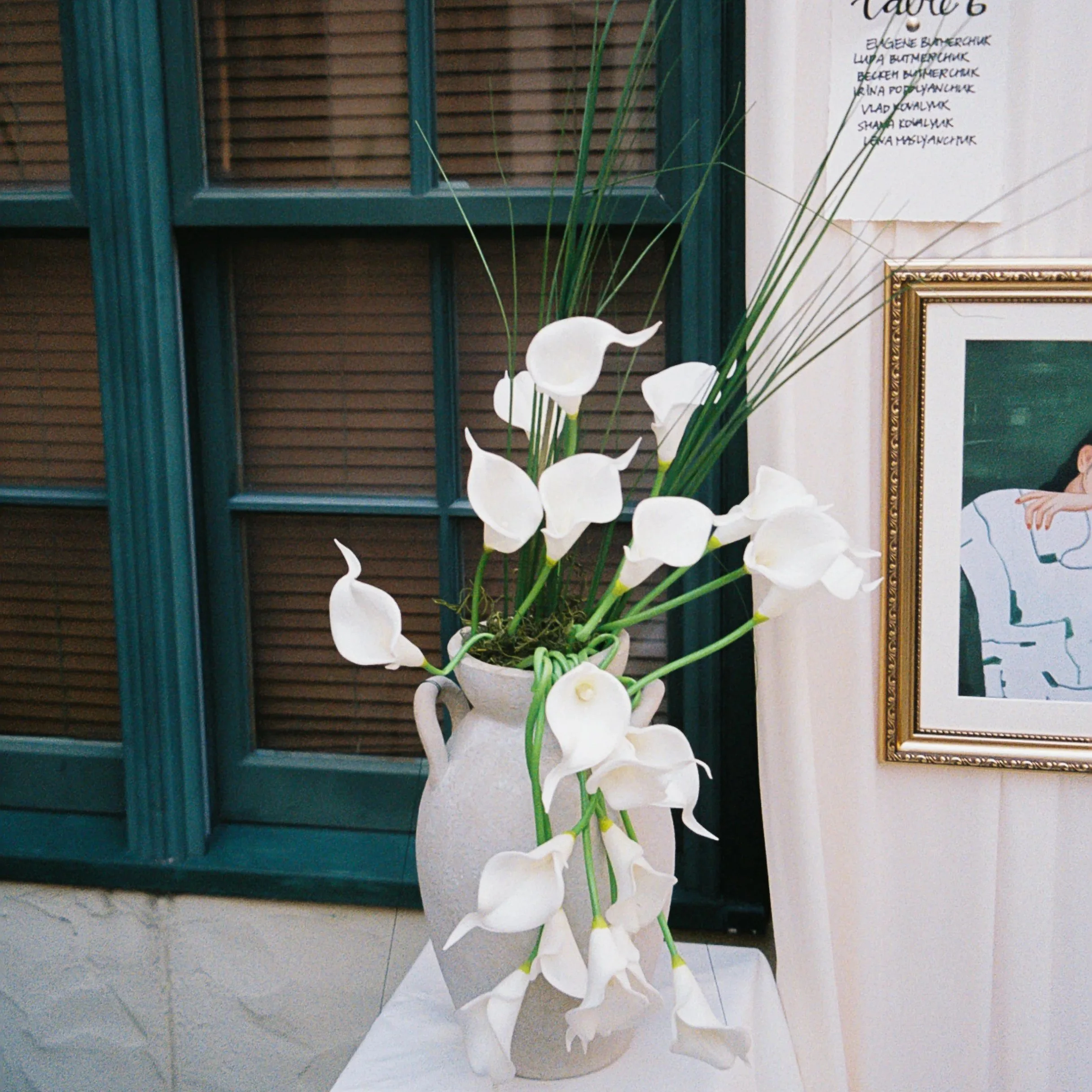 film photo of wedding at la villa in kansas city wedding florals