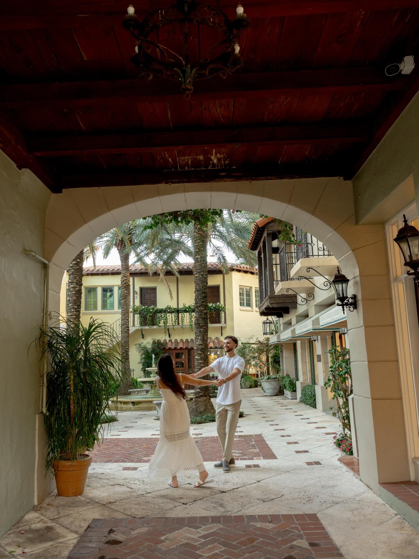 running around, in love, taking pictures, that&rsquo;s all!!

excited to be in Florida again this weekend for a lovely celebration! send me your Destin recs, please!