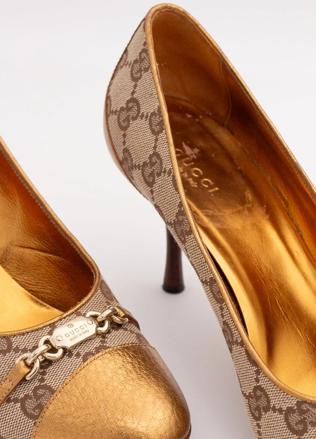 Gucci Gold Bronze Monogram Pumps (9.5), image 4
