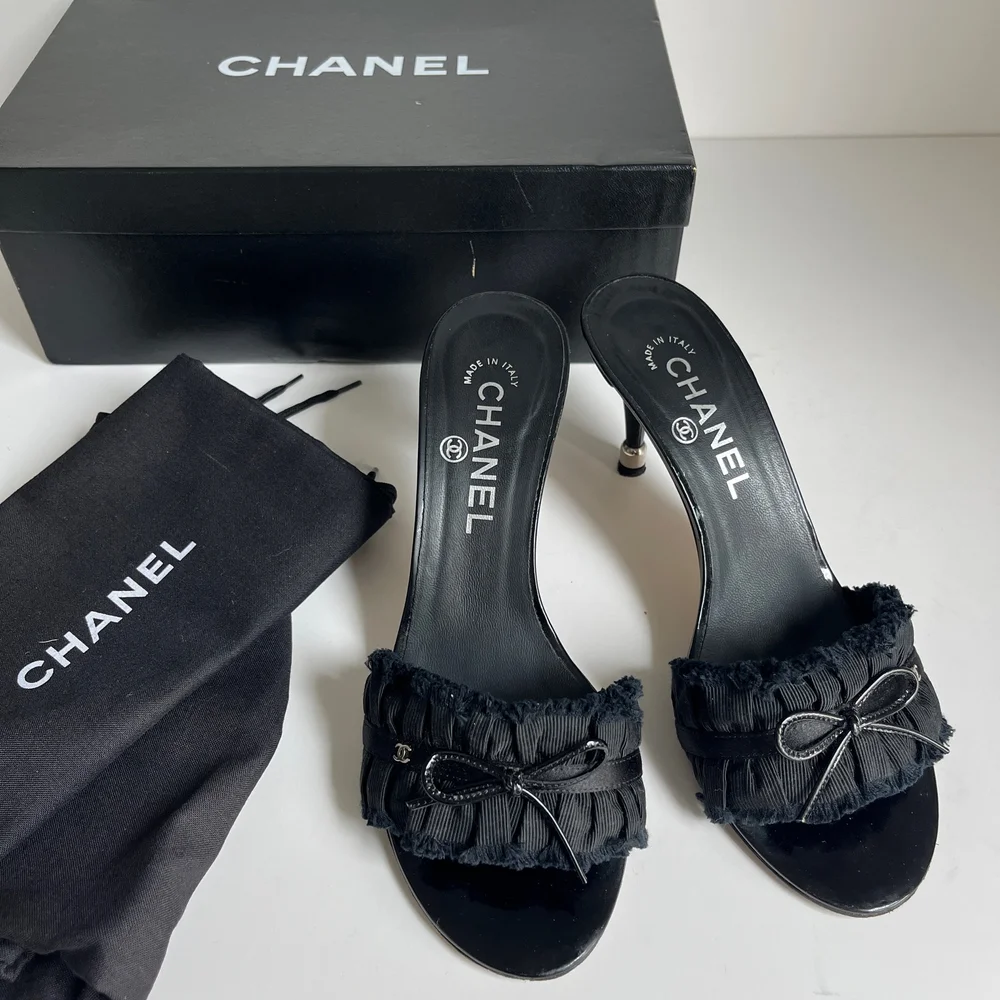 靴 Vintage Chanel CC bow heels 39 1/2 Chanel vintage bow heeled - Gem