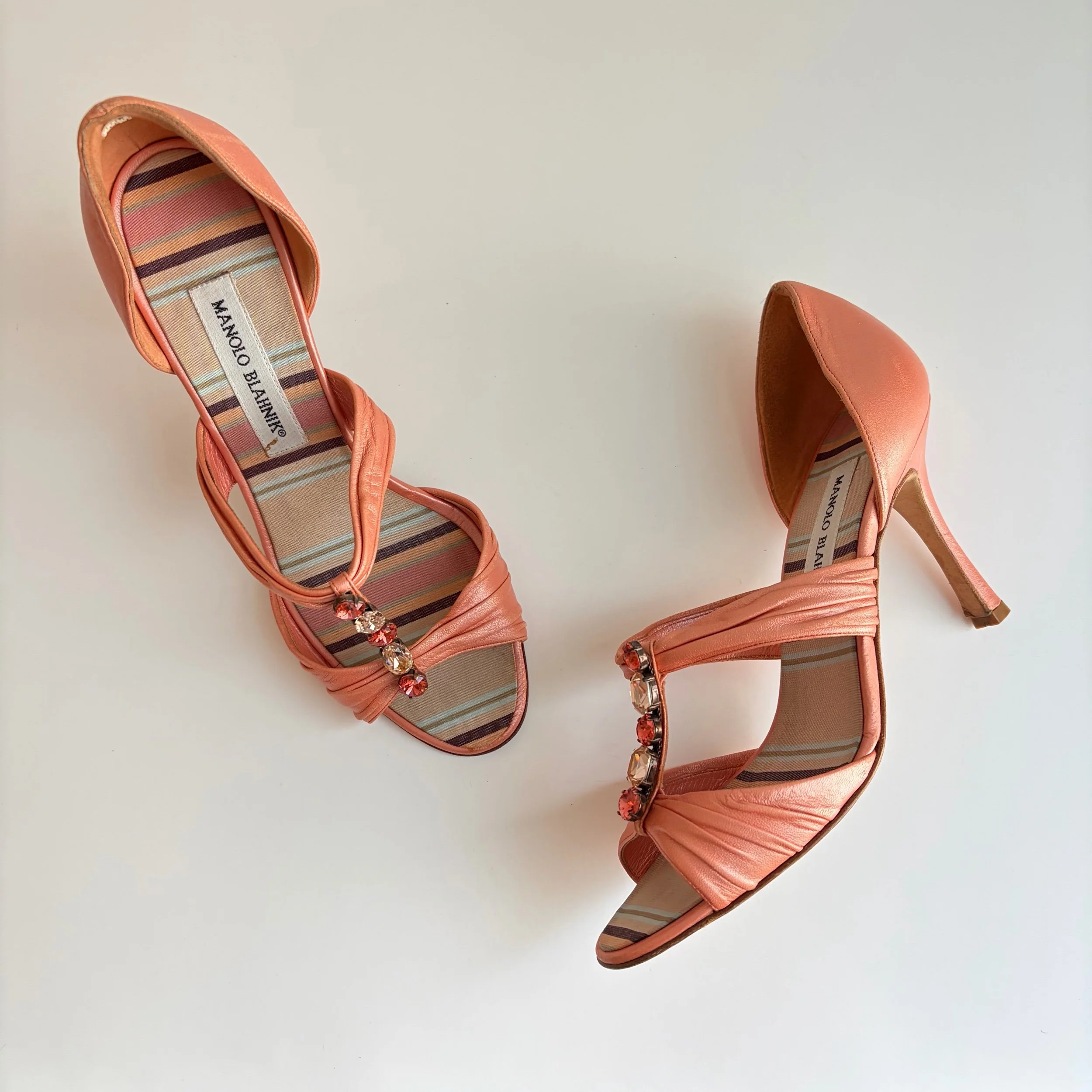 Vtg Coral Jeweled Manolos (39) — image 7