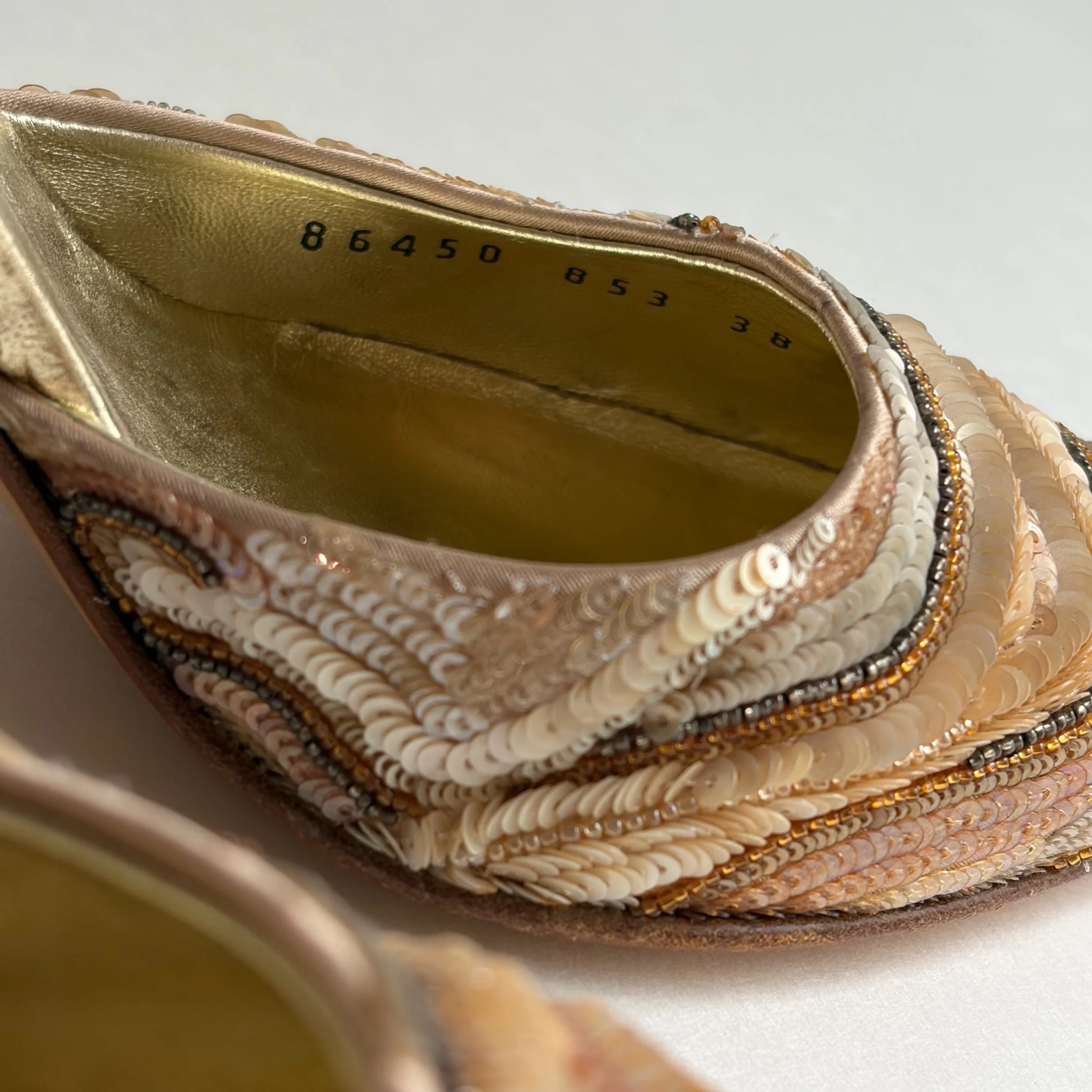 Vtg Casadei Bronzey Sands Sequin Heels (38) — image 5