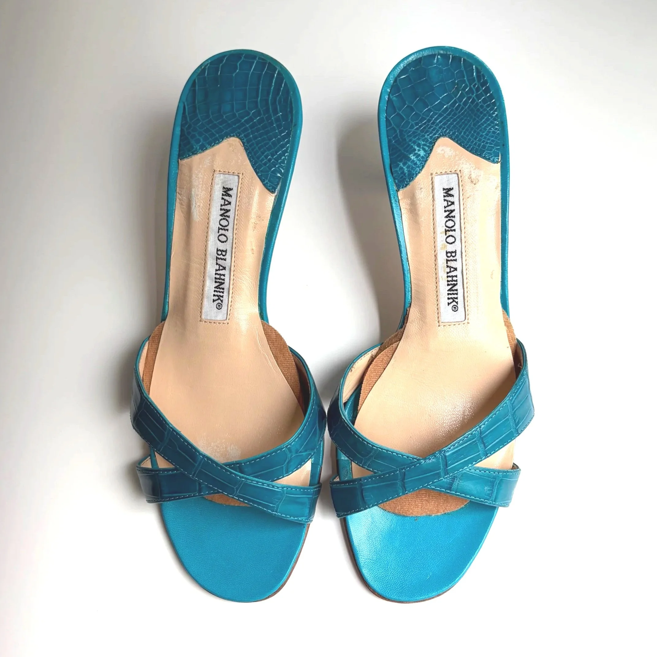 Croc Embossed Manolo Blahnik Summer Heel (36)