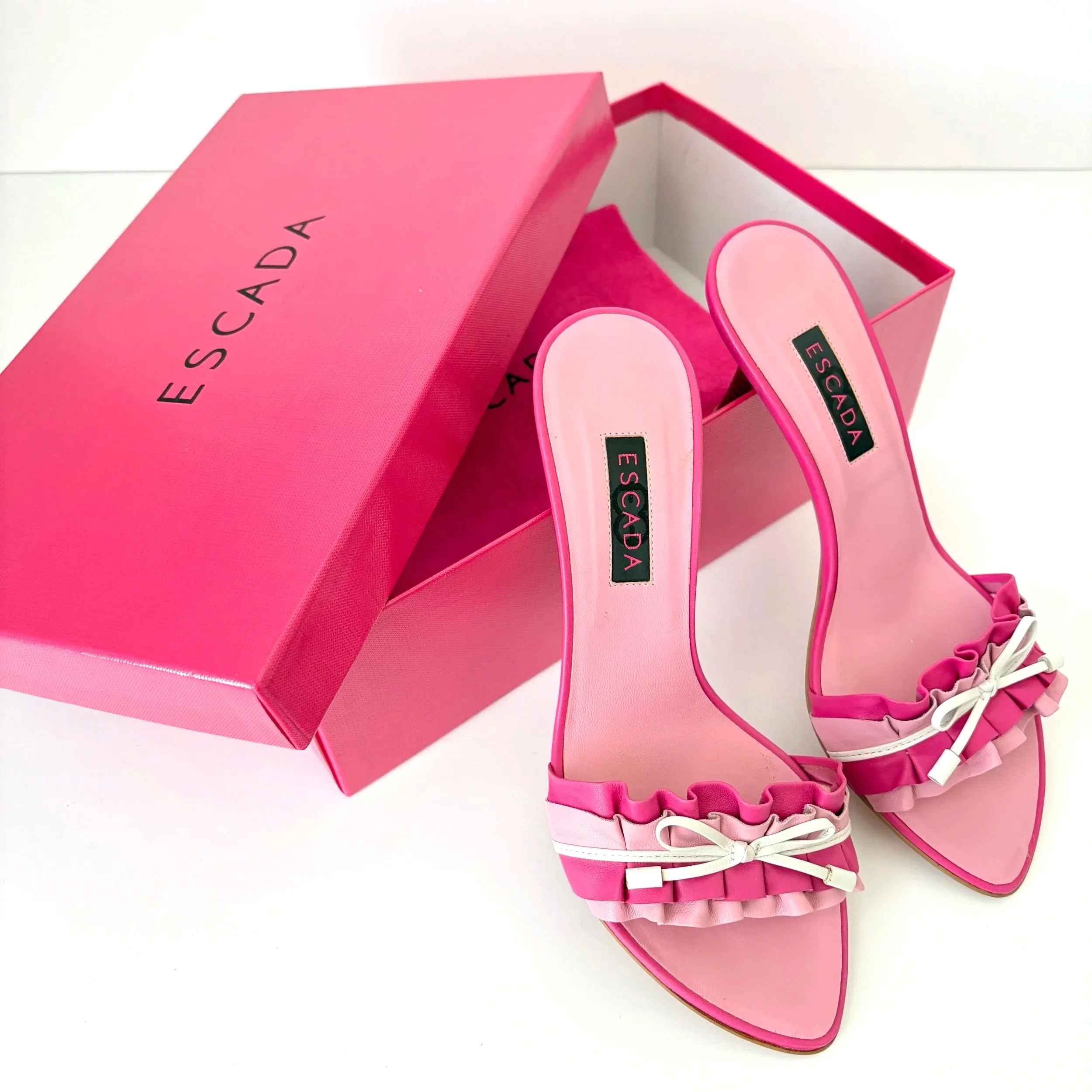 Pink Vtg Escada Bow Heels (6.5) — image 2