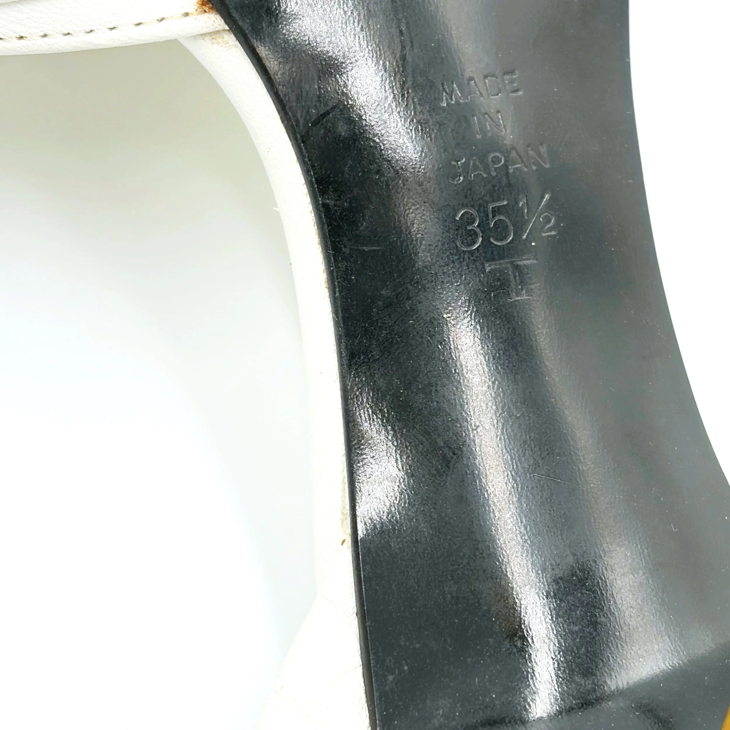 St.Tropez Yellow Heart Charm Heels (5.5), image 4