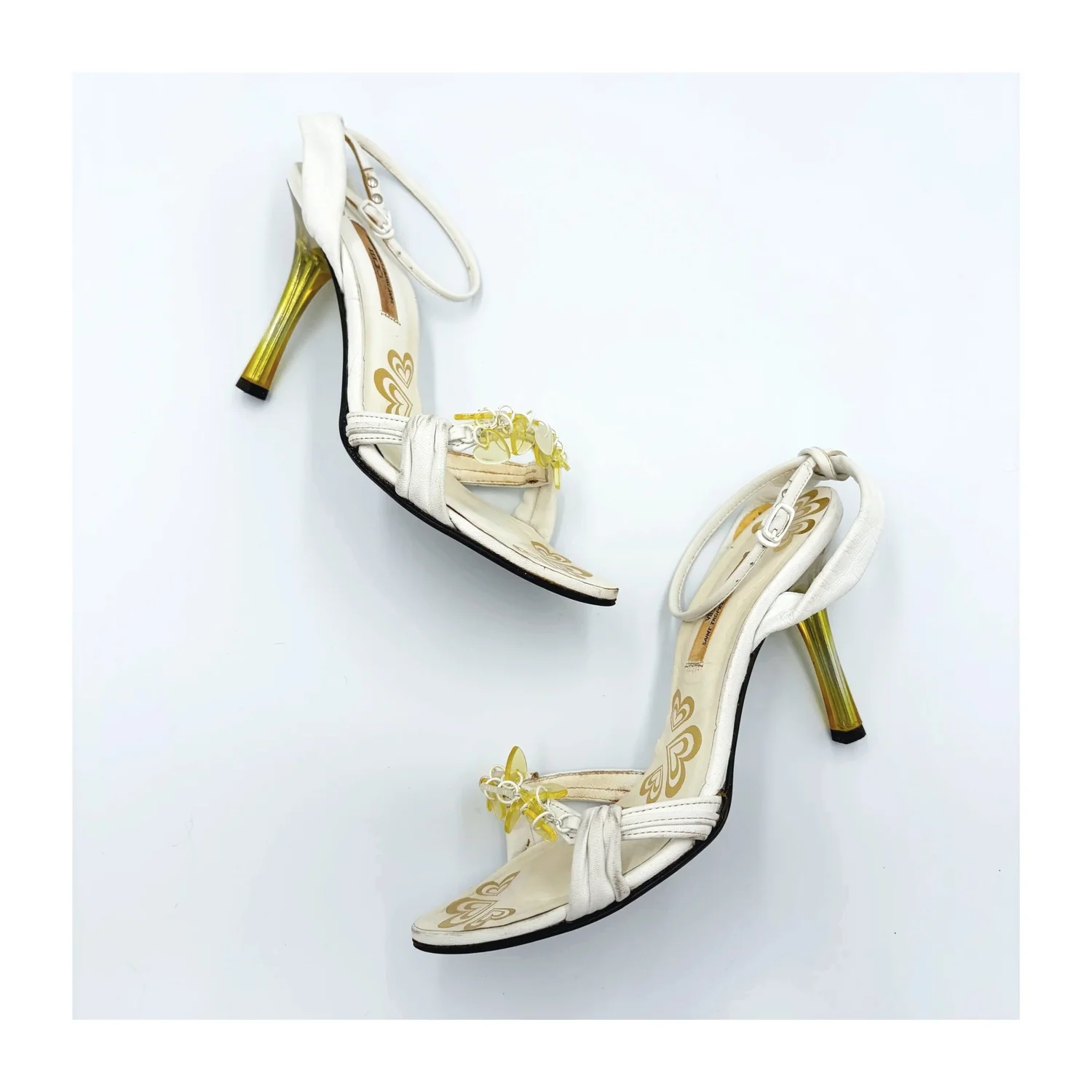 St.Tropez Yellow Heart Charm Heels (5.5)