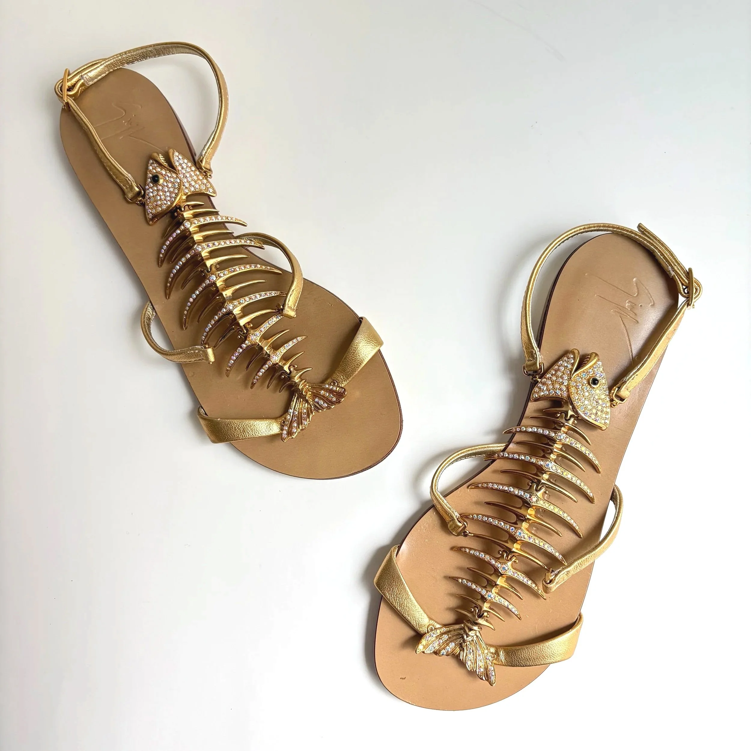 Vtg Giuseppe Zanotti Gold Fishbone Sandals (35) — image 2