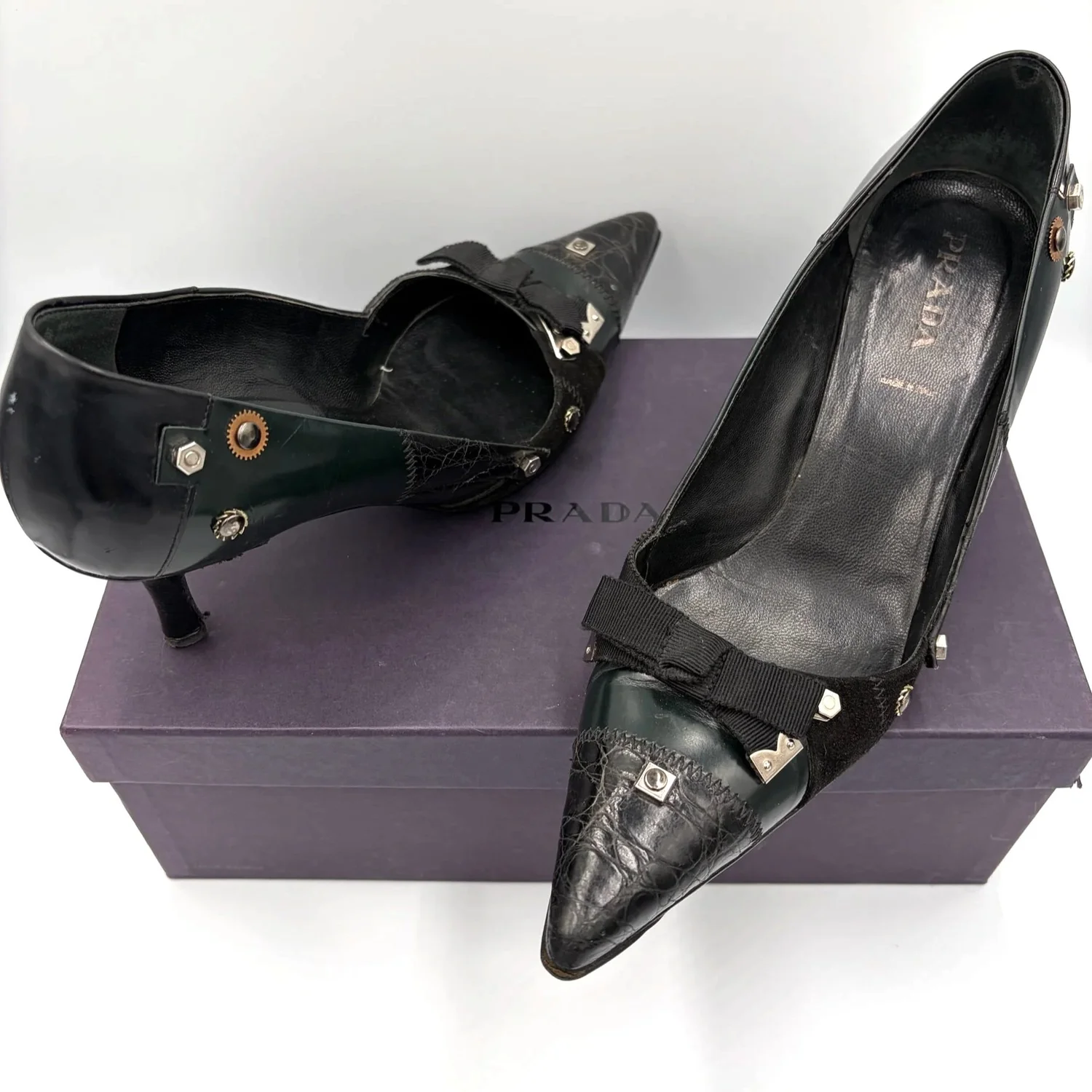Prada Black Leather Gear Shift Heels (38)
