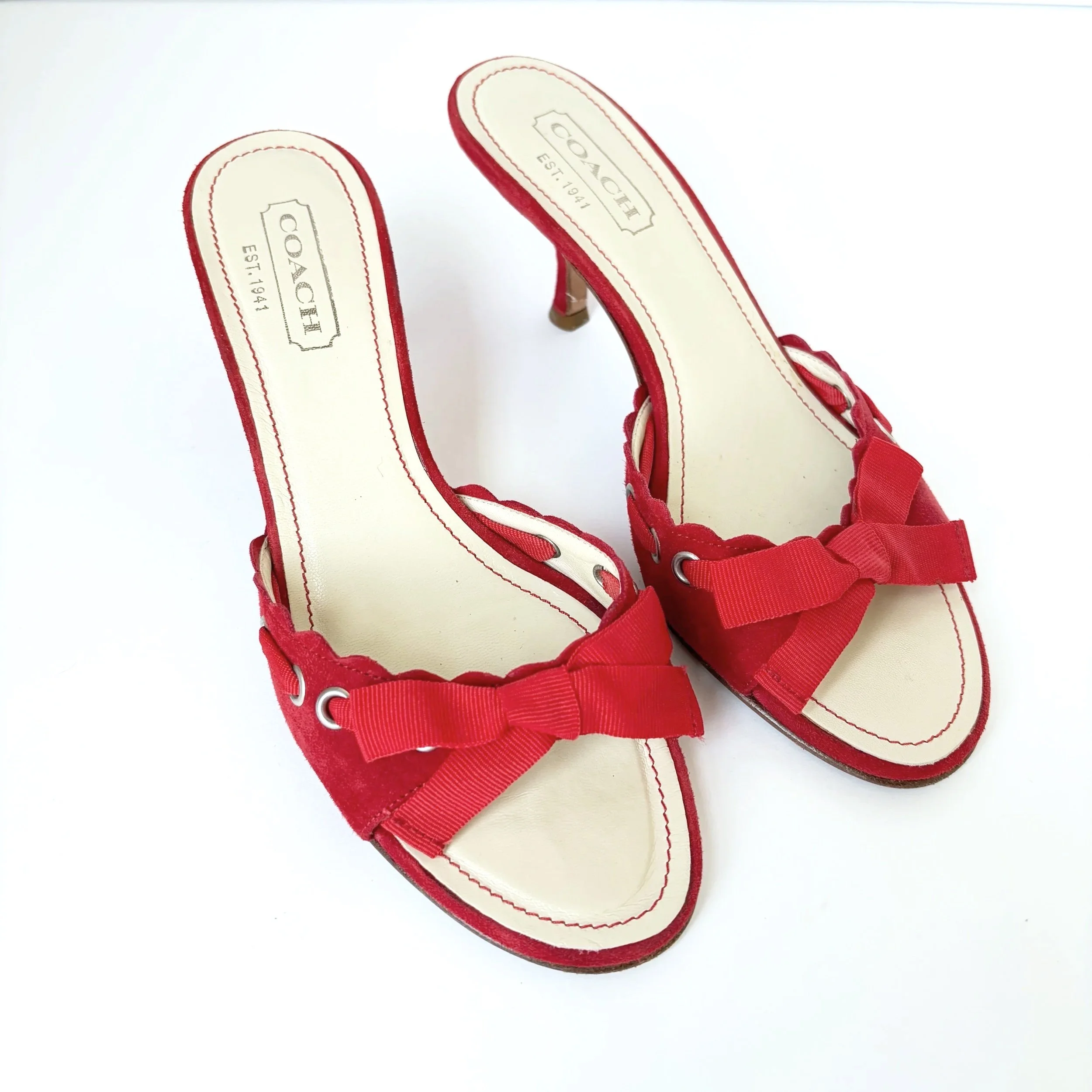 Vtg Red Coach Heels (6.5) — image 4