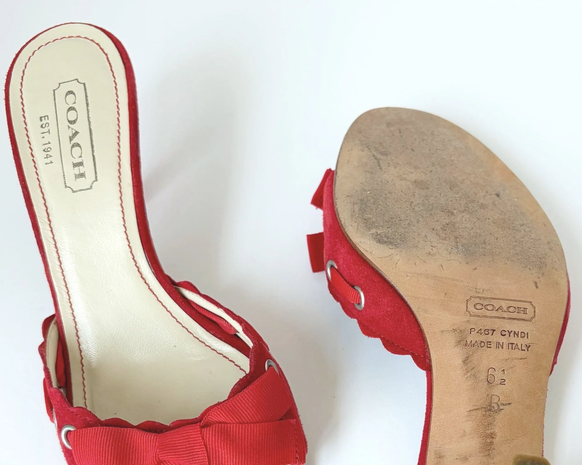 Vtg Red Coach Heels (6.5) — image 6