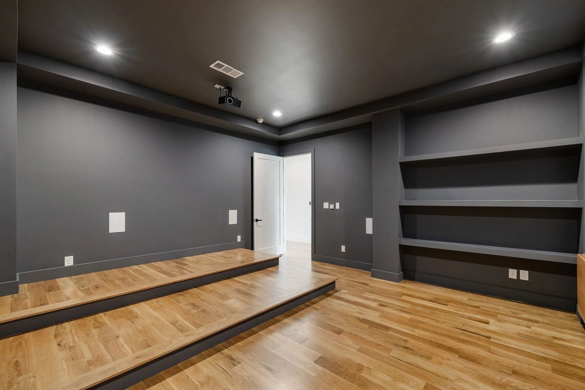89-web-or-mls-3884_Cortez_Dr_Dallas-87.jpg