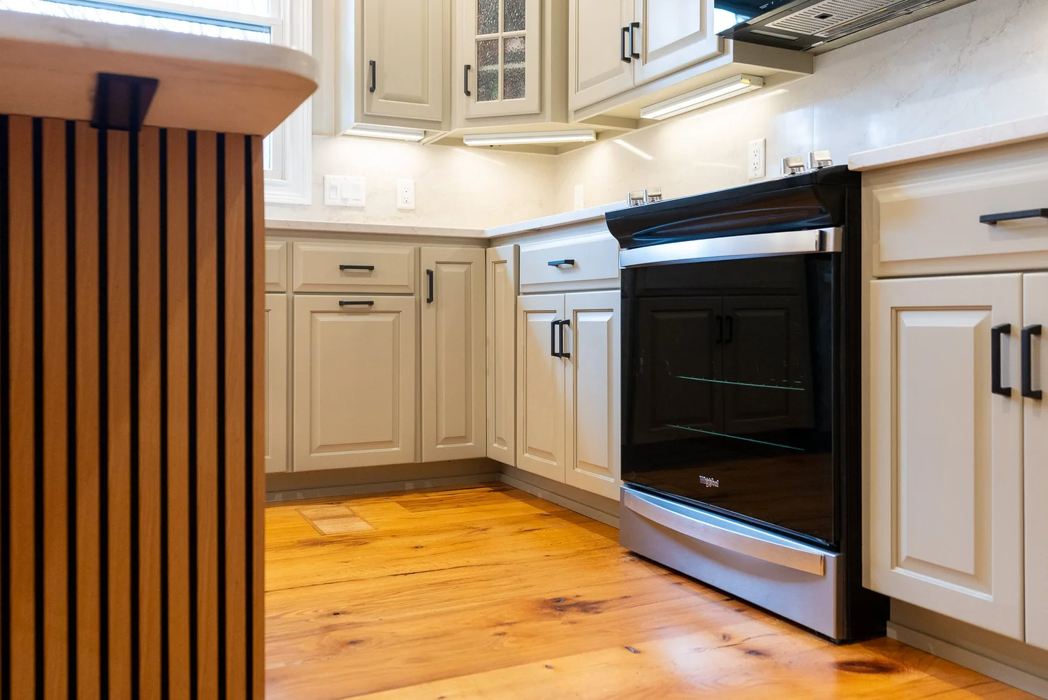 quality-kitchen-cabinets-near-me.jpg