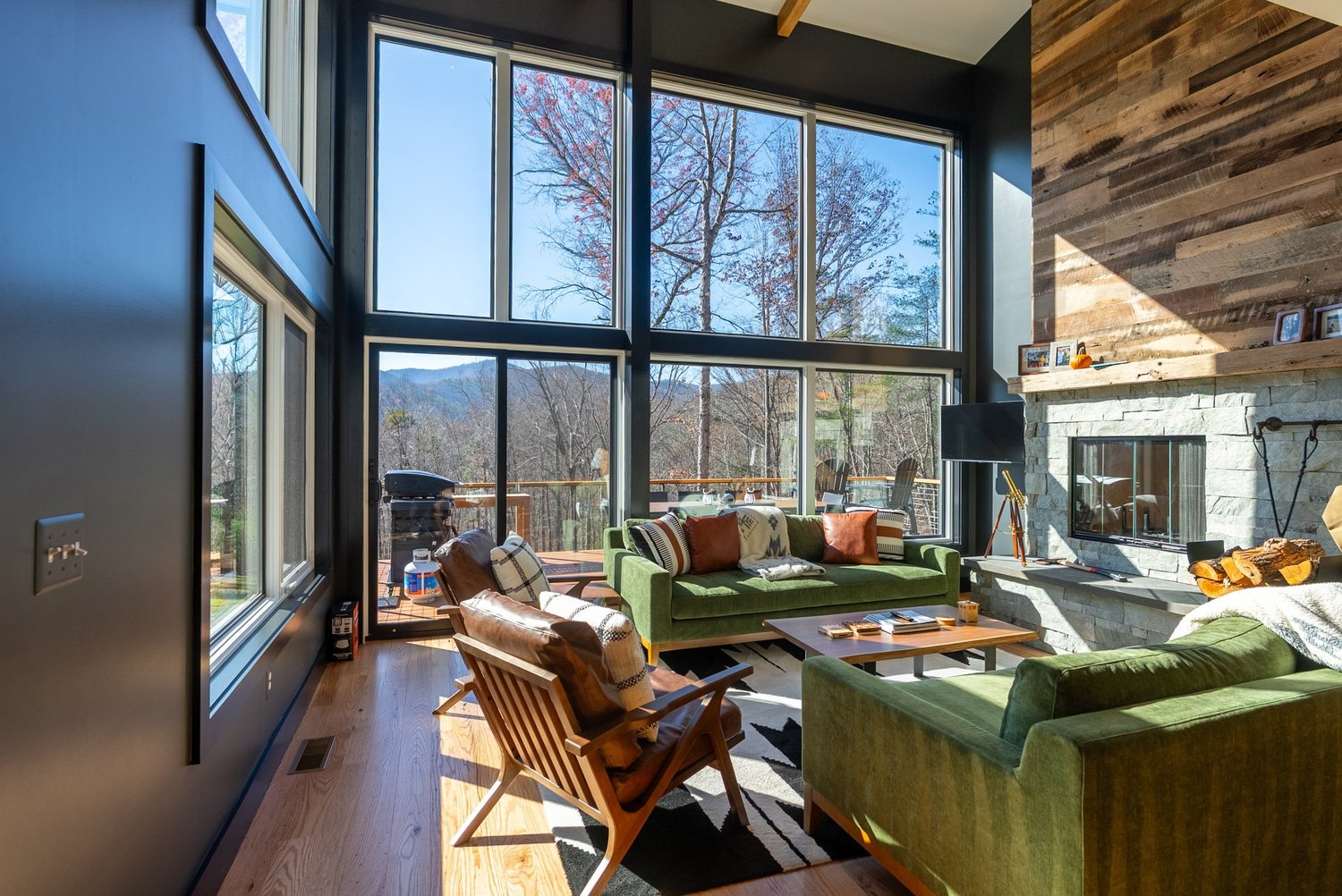 Maximizing Natural Light on a Home in Rappahannock County