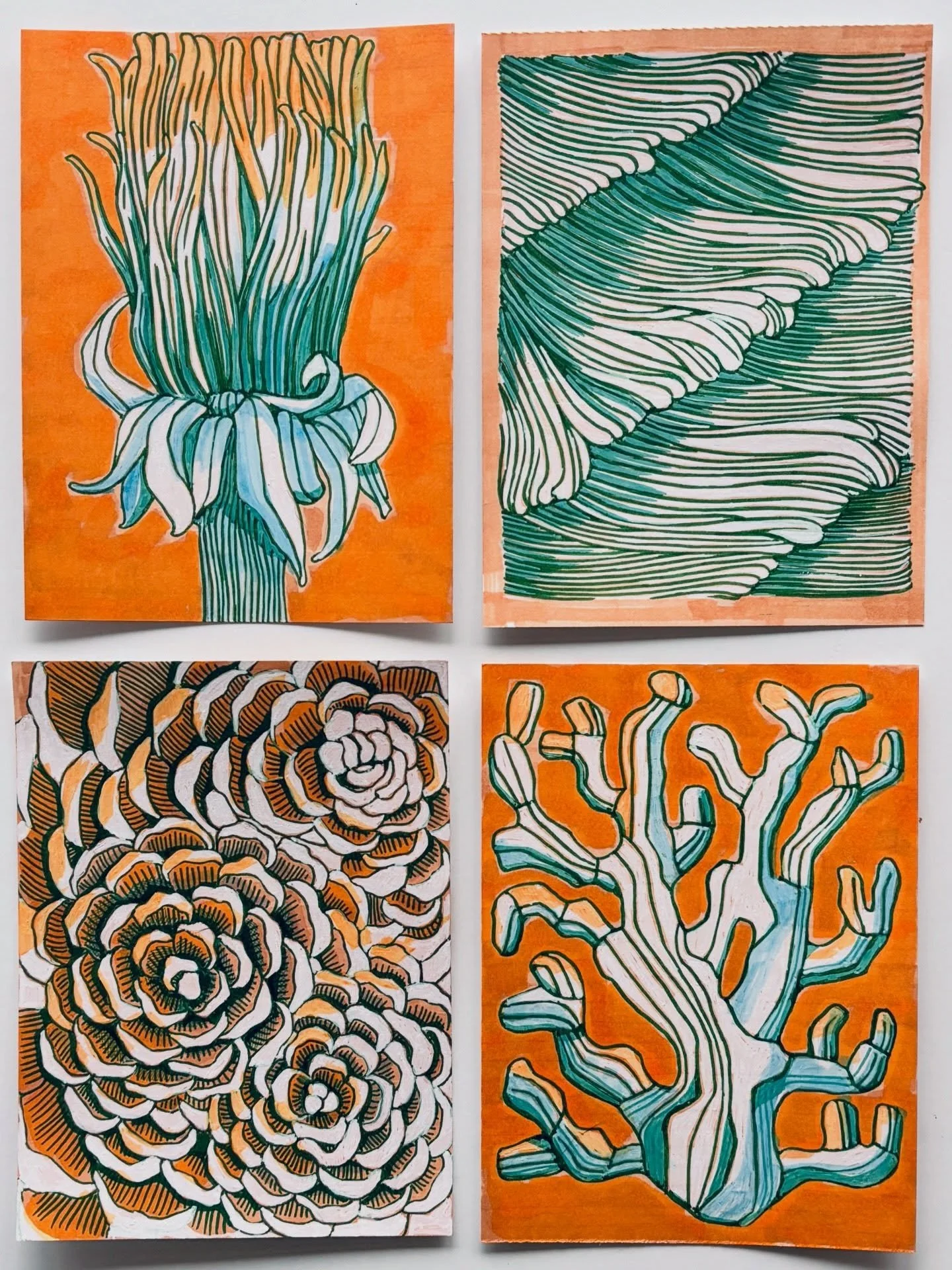 It&rsquo;s official, I have switched from Blue and Orange to Green and Orange and White with maybe a tan background. Why? Because my bright orange pen ran out of ink&hellip;😑🧡