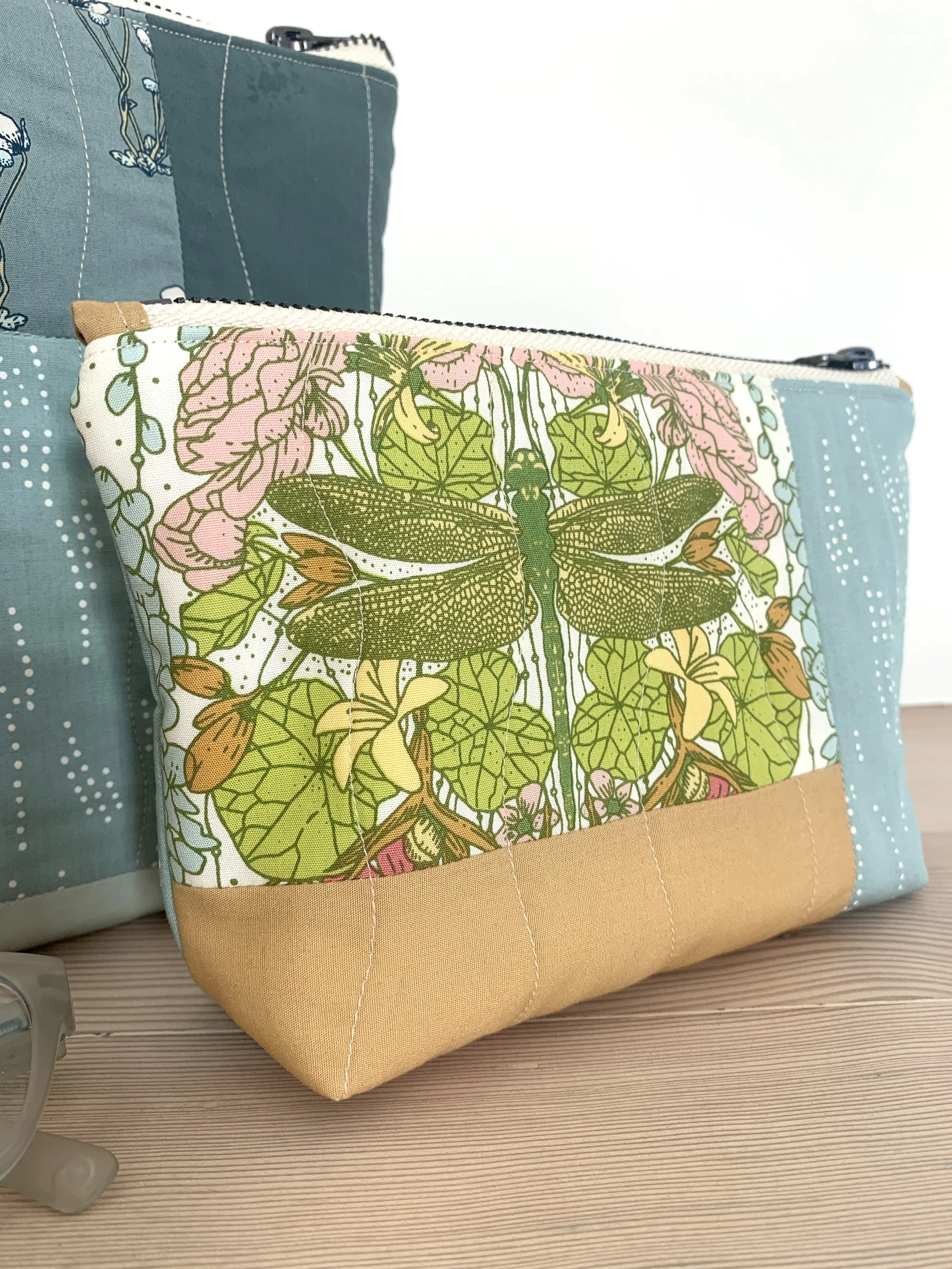 Pouch 6.jpg