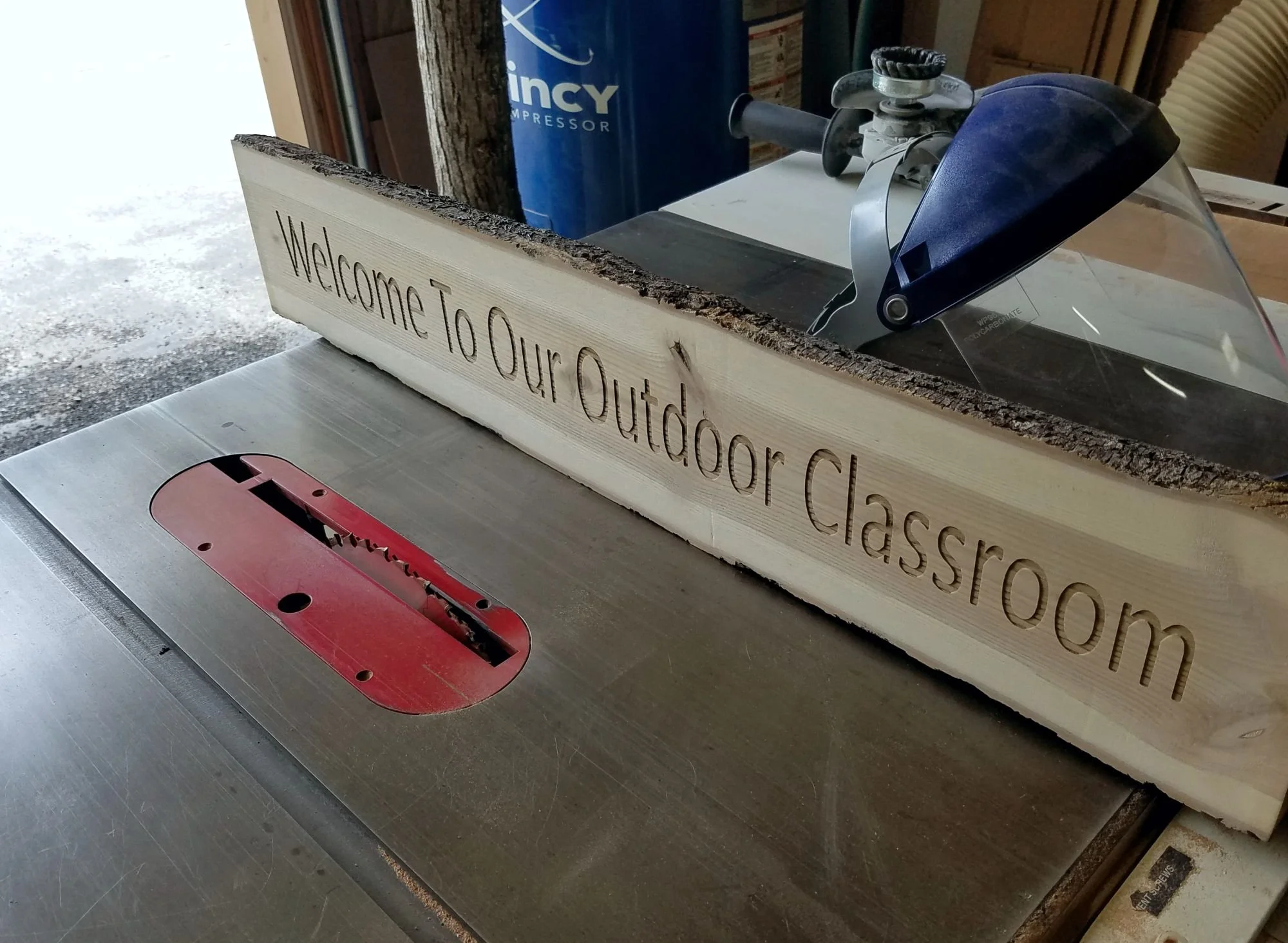 wood-slab-sign-engraving.jpg