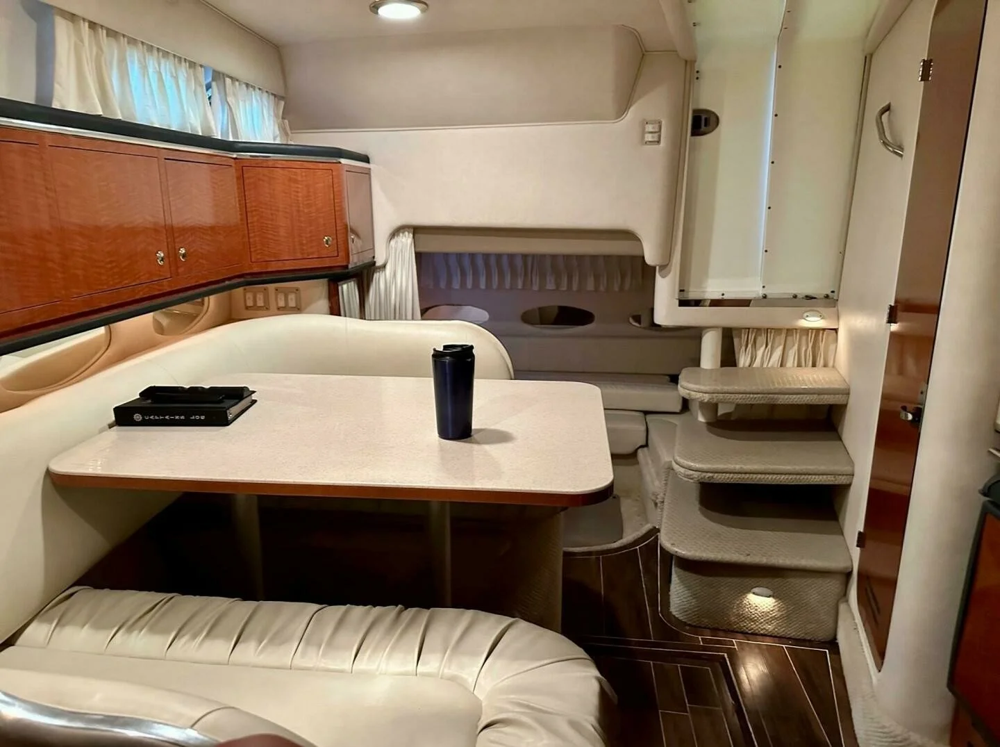 2002_310 Sundancer_a_014.jpg