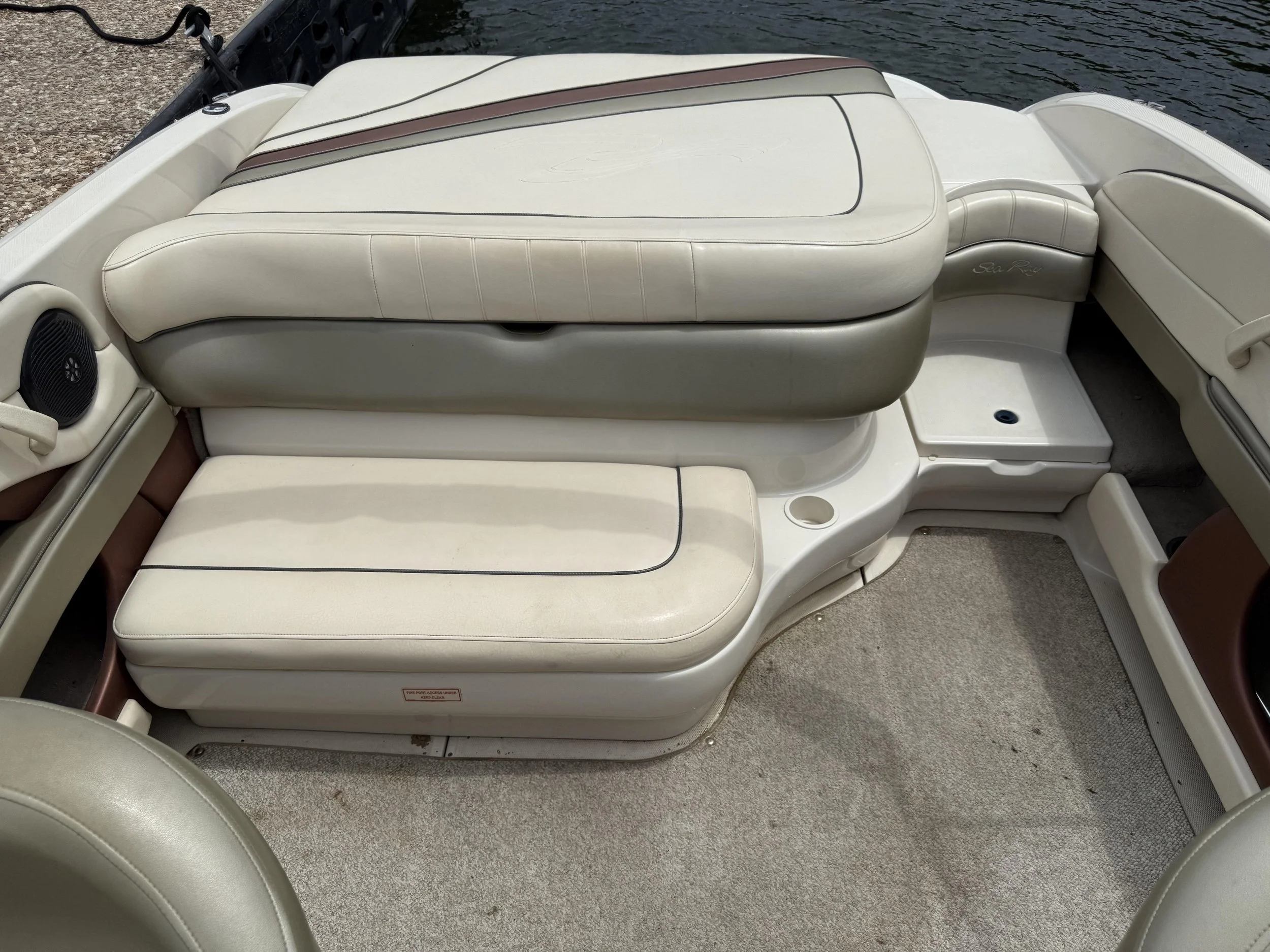 2004_220 Select_a_019.jpg