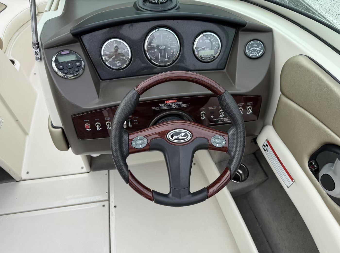 2007_210 Select_a_005.jpg