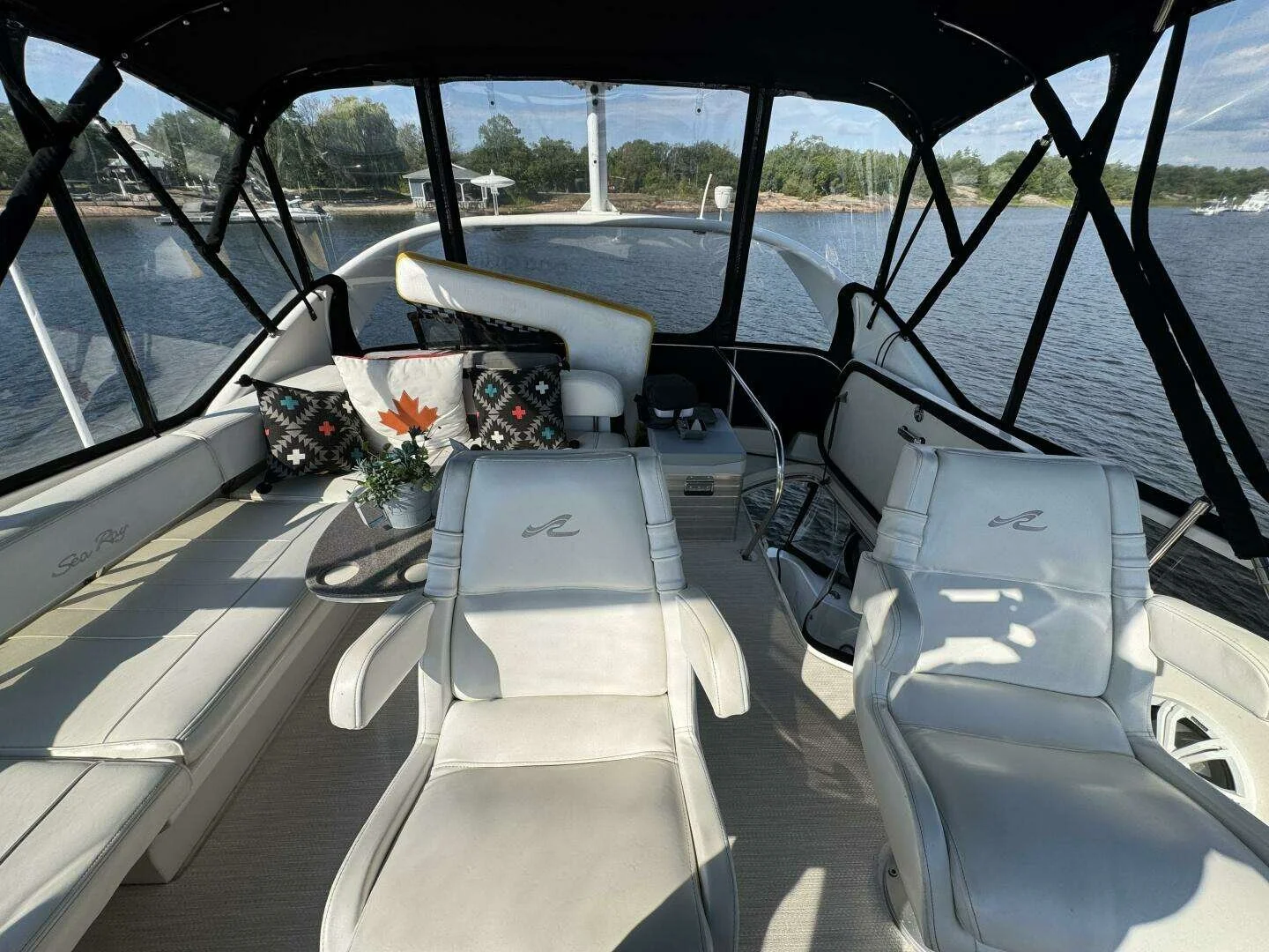 1998_400 Sedan Bridge_a_042.jpg