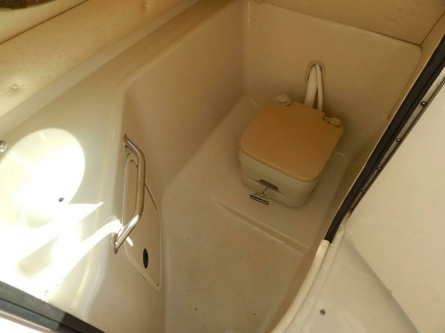 2004_240 Sundeck_a_011.jpg